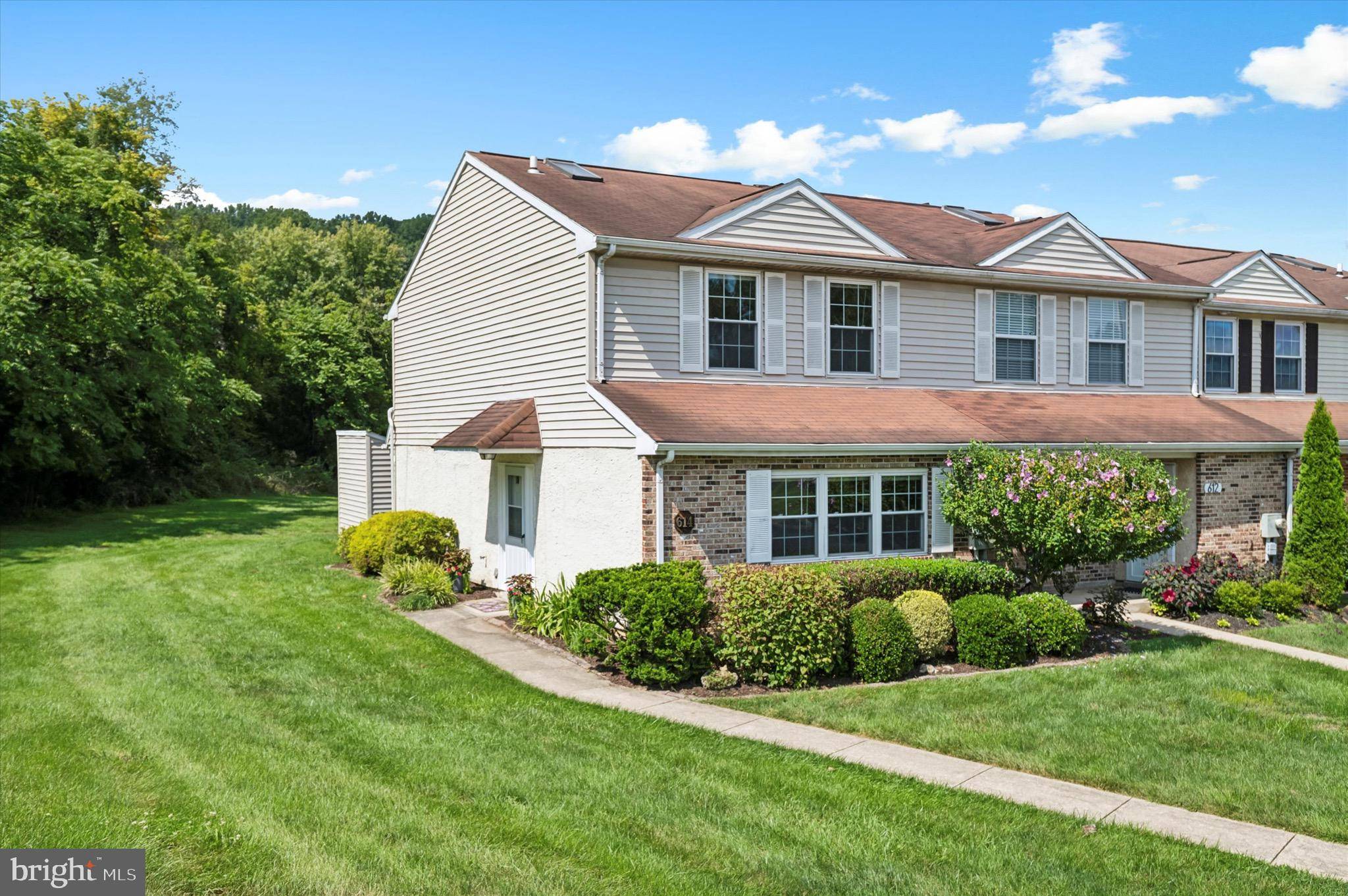 Downingtown, PA 19335,614 LANCASTER CT