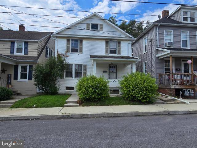 Hanover, PA 17331,325 2ND AVE