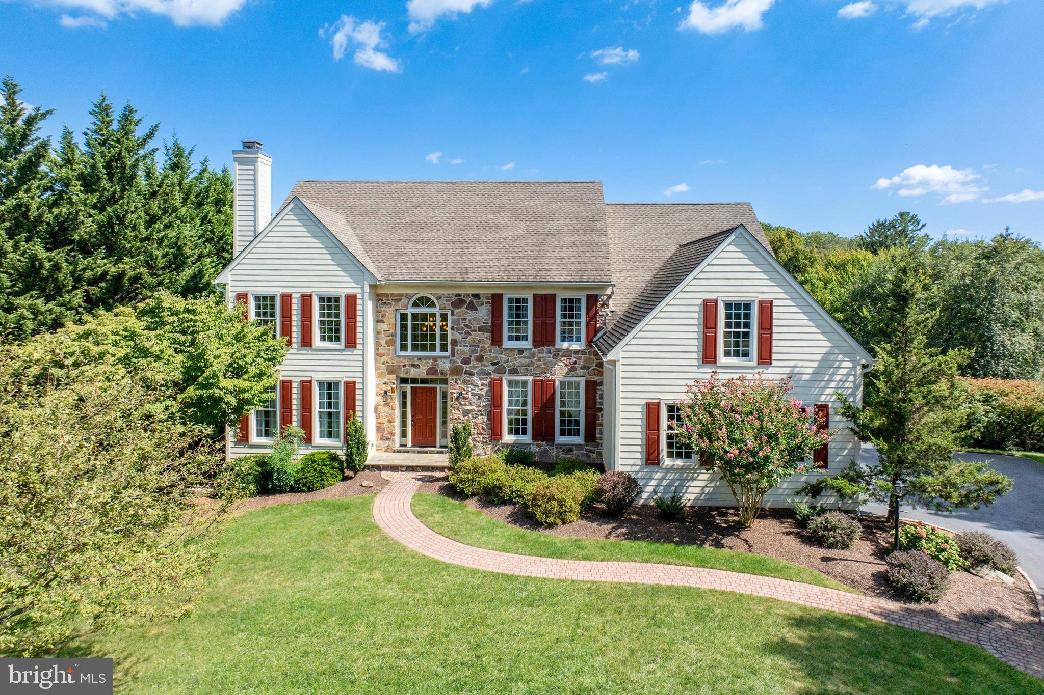 Chester Springs, PA 19425,19 LAUREN LN