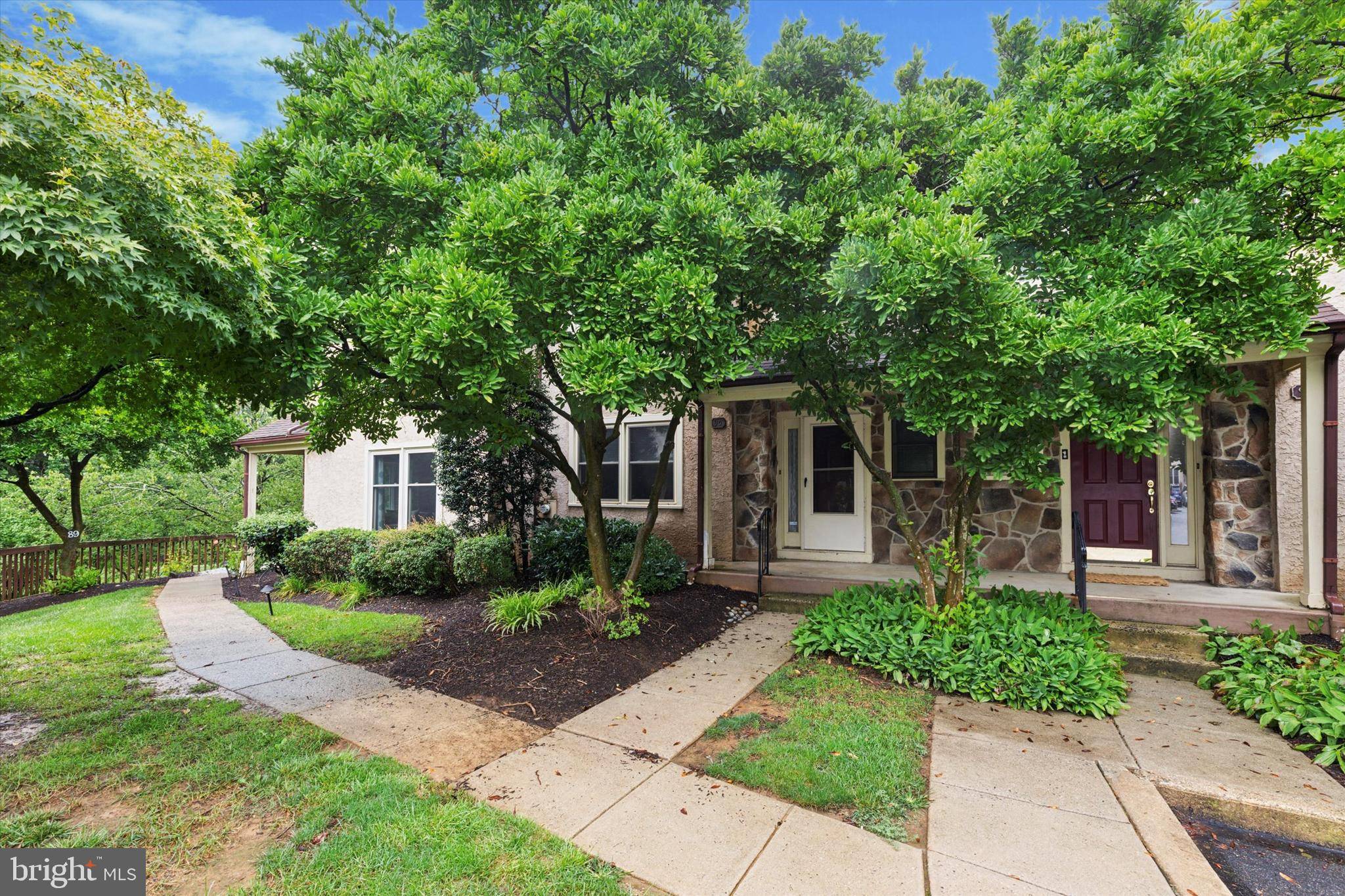Wayne, PA 19087,90 BUNKER HILL CT