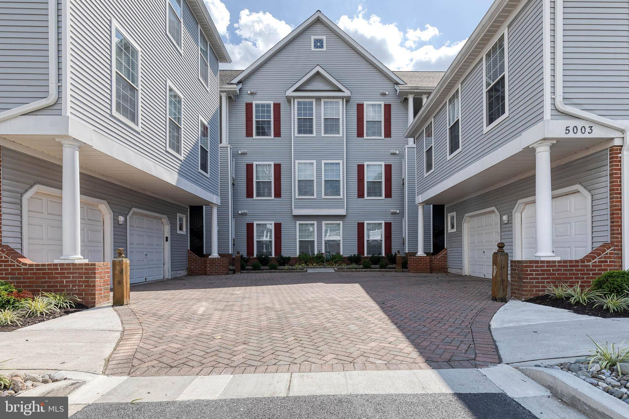 Owings Mills, MD 21117,5003 HOLLINGTON DR #303