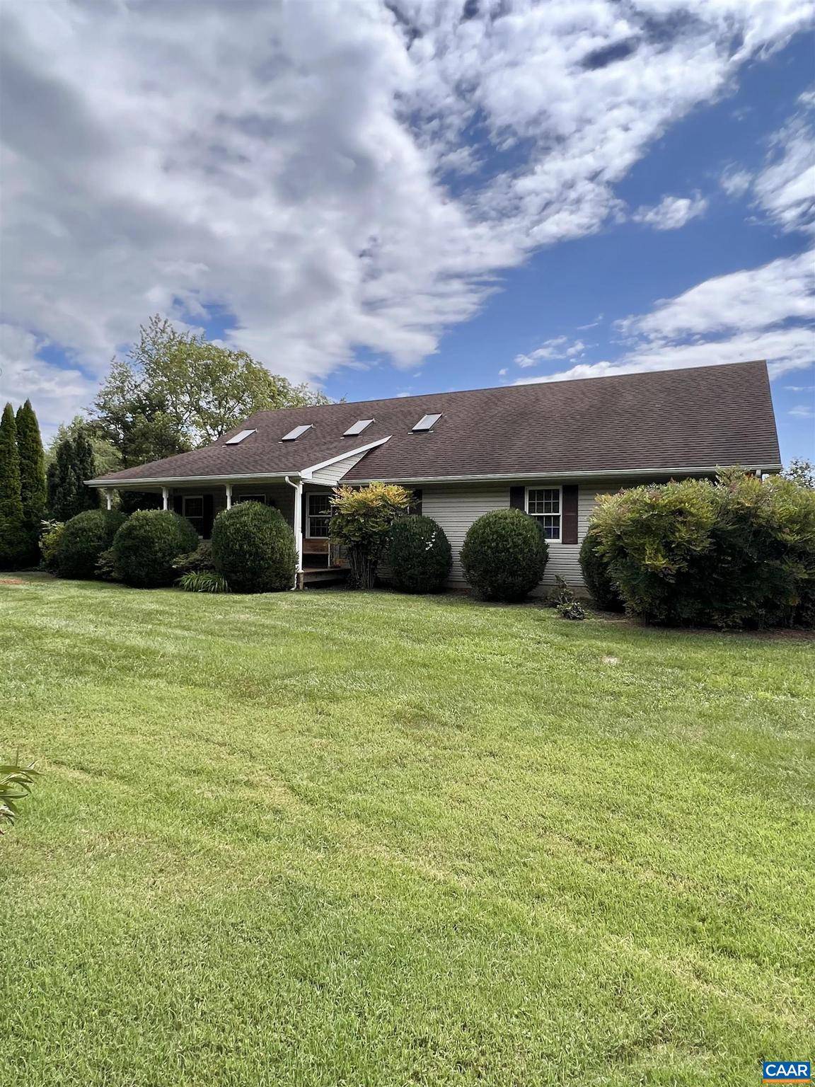 Arrington, VA 22922,210 CABELL MOUNTAIN LN