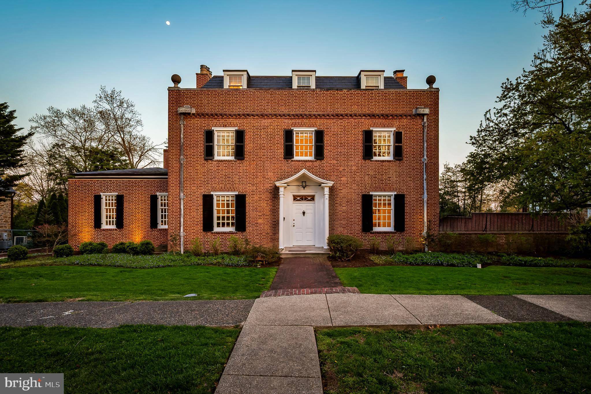 Baltimore, MD 21218,217 WENDOVER RD