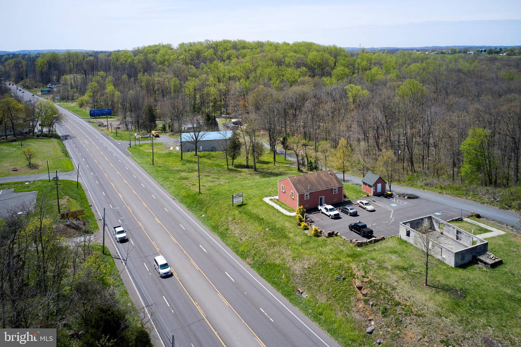 Coopersburg, PA 18036,1585 ROUTE 309