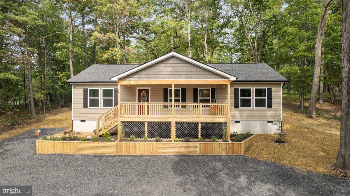 Mount Jackson, VA 22842,72 DOGWOOD DRIVE