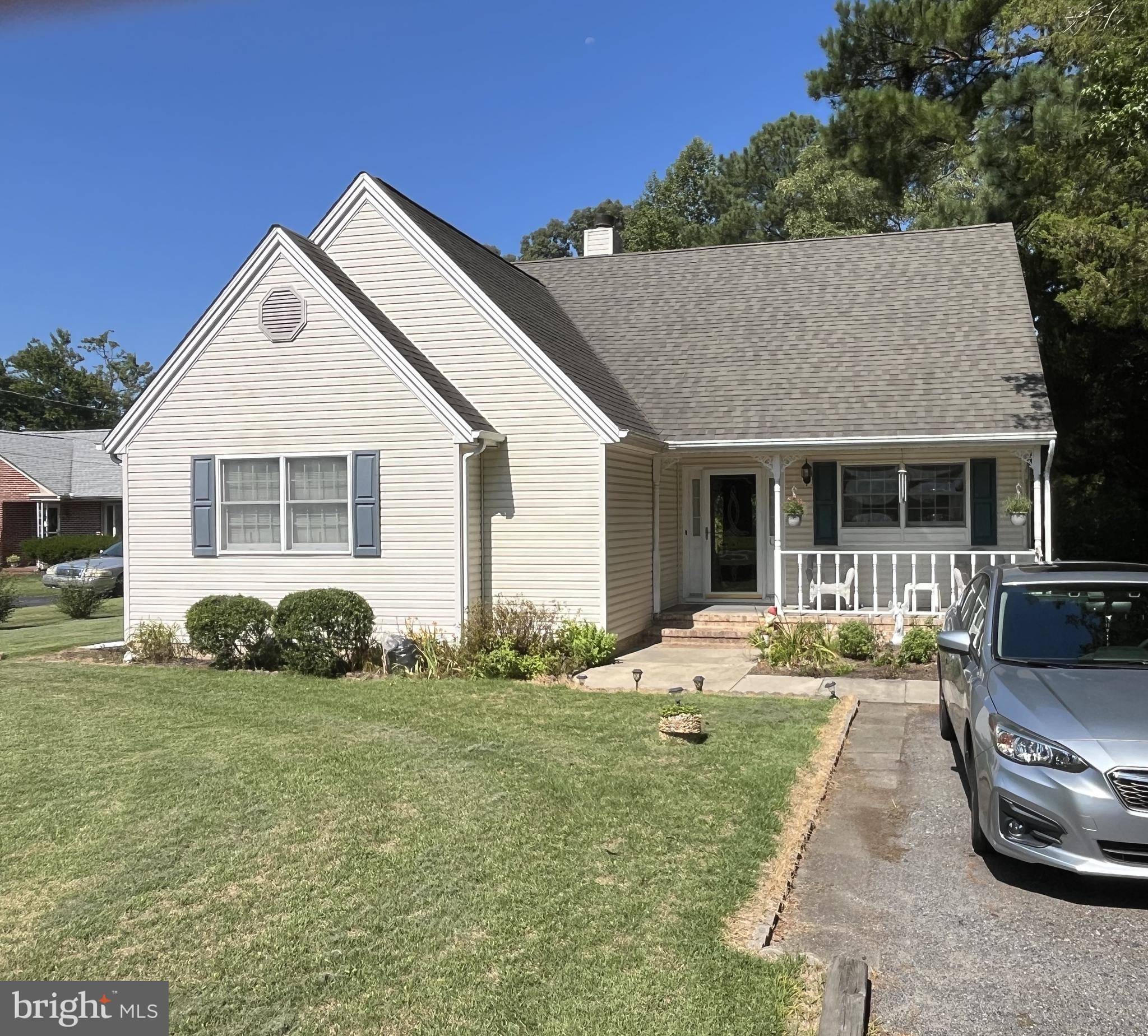 Seaford, DE 19973,22152 SHORE DR