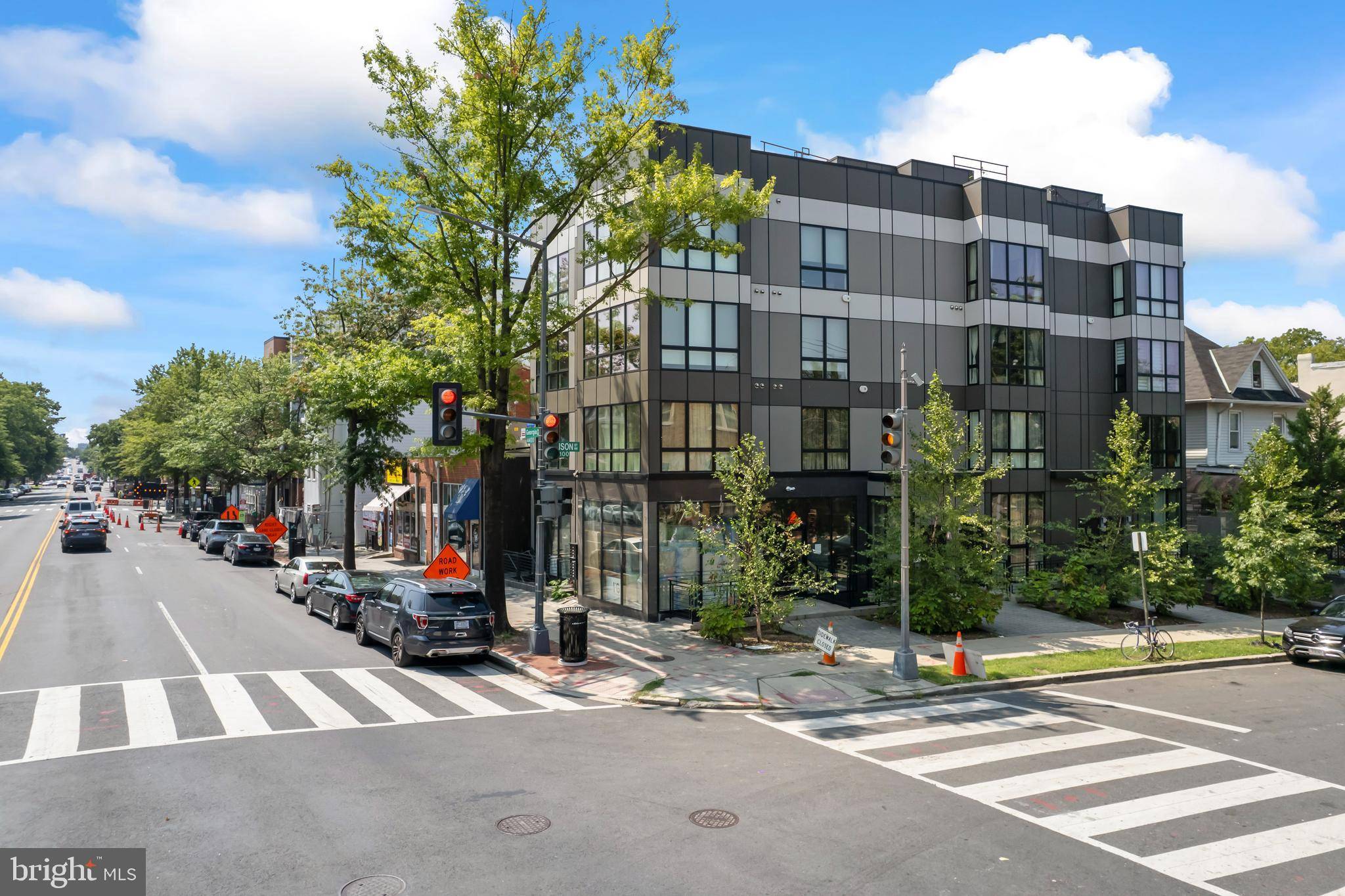 Washington, DC 20011,4422 GEORGIA AVE NW