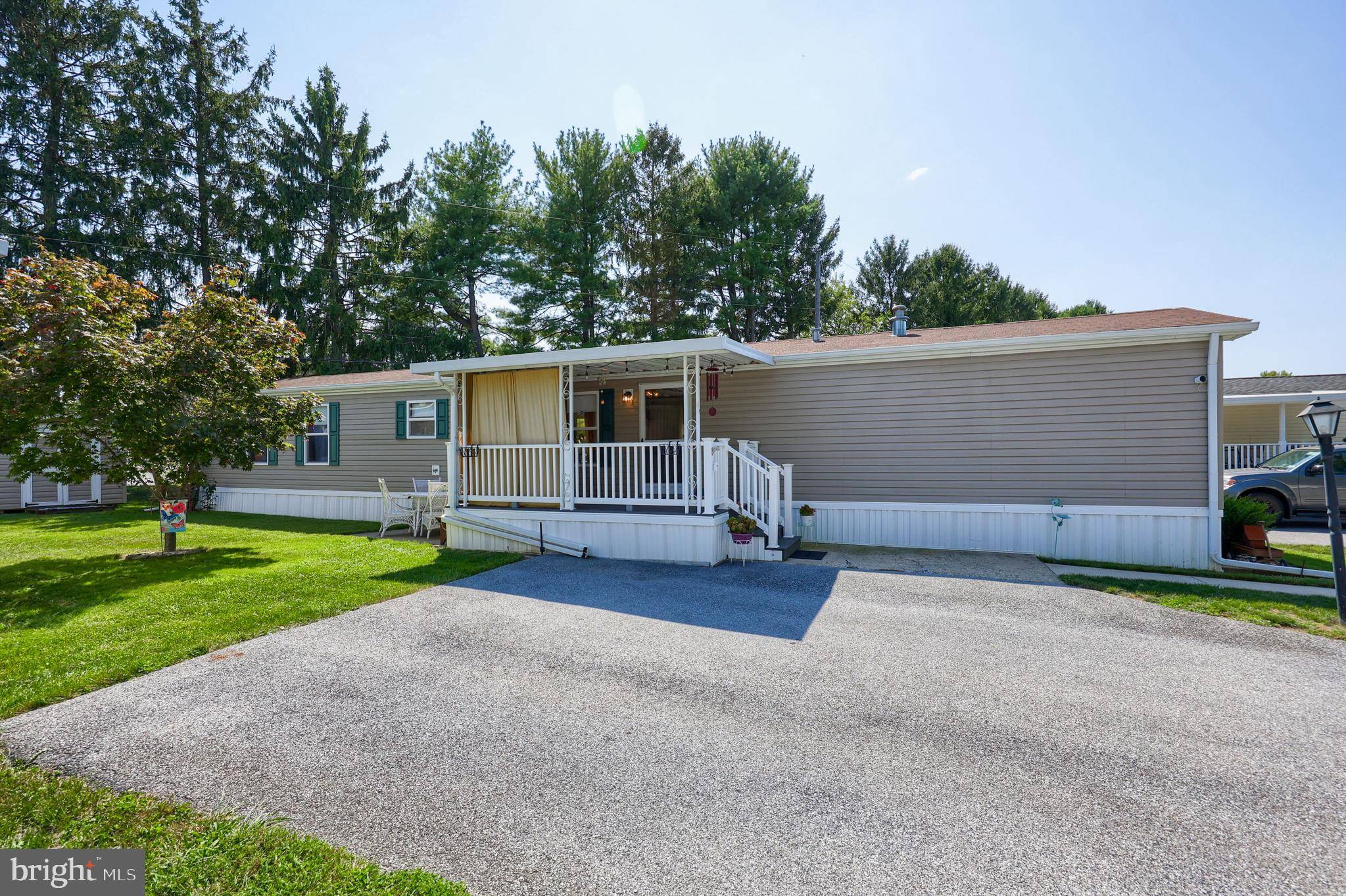 Lancaster, PA 17601,814 GAIL PL