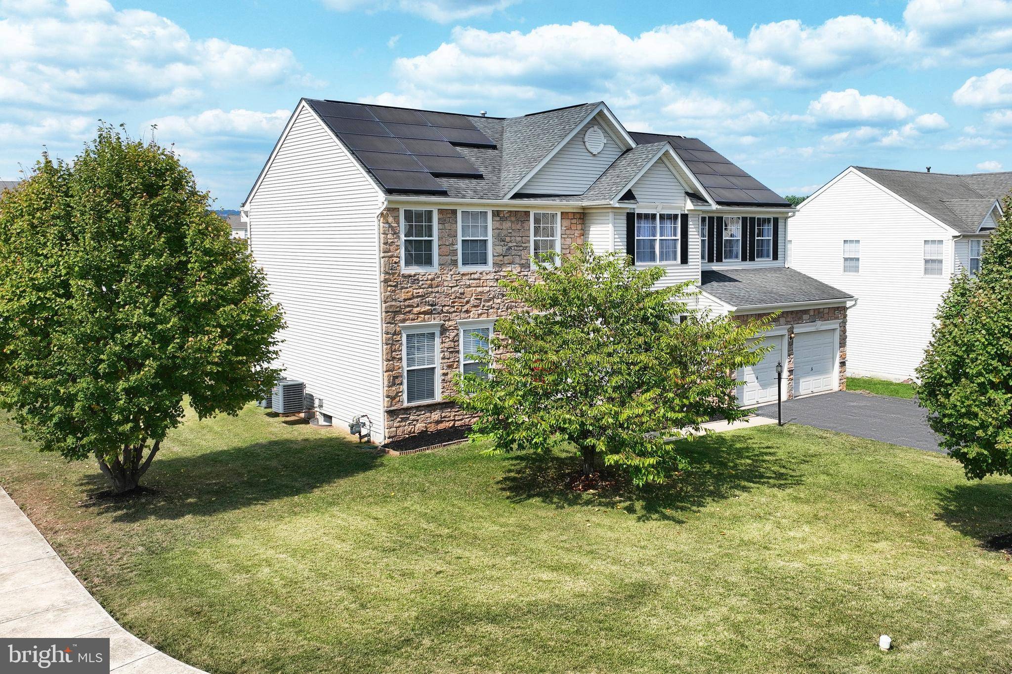 Dover, PA 17315,2551 BROWNSTONE CT