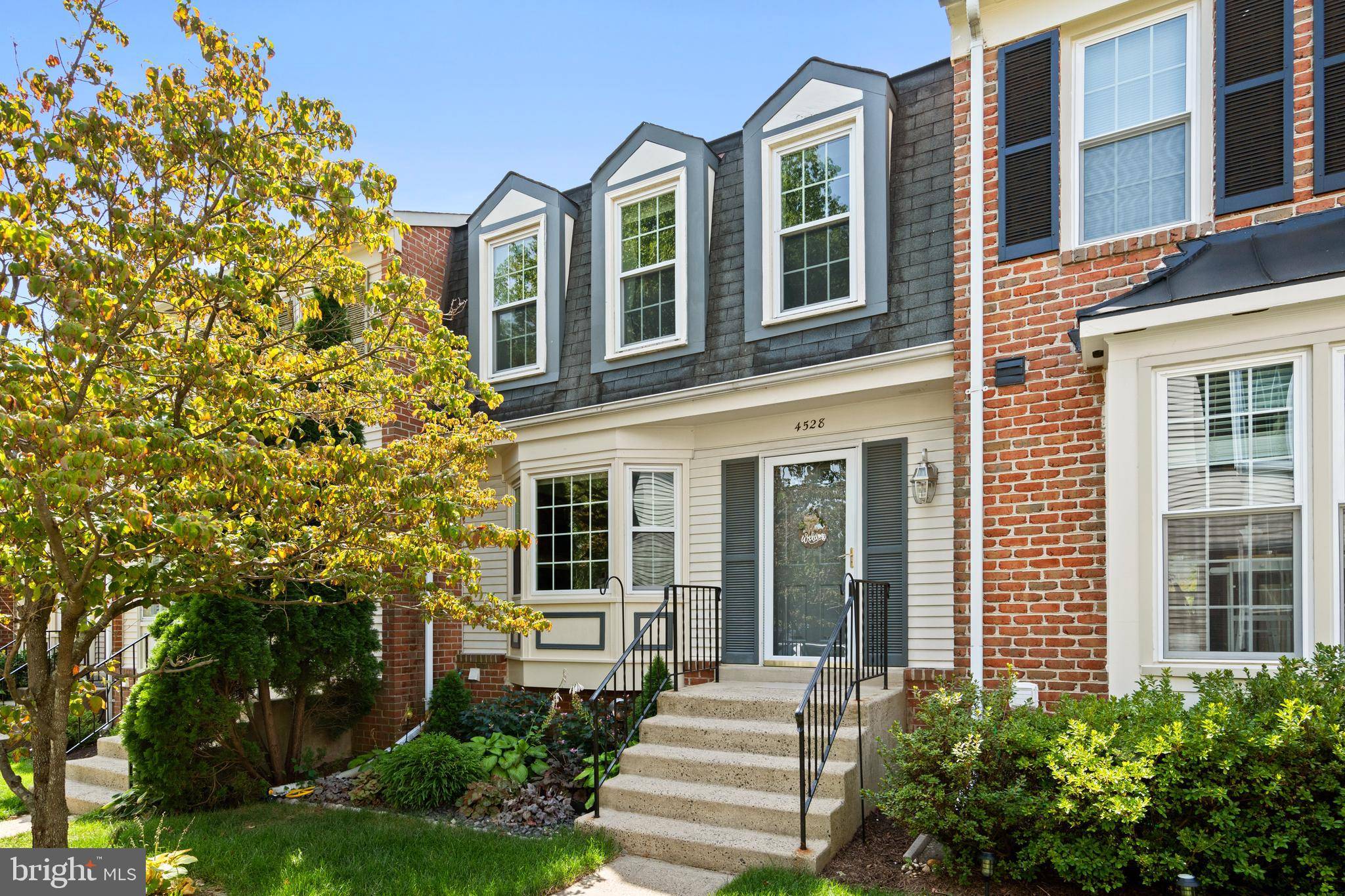 Alexandria, VA 22312,4528 SHOAL CREEK CT