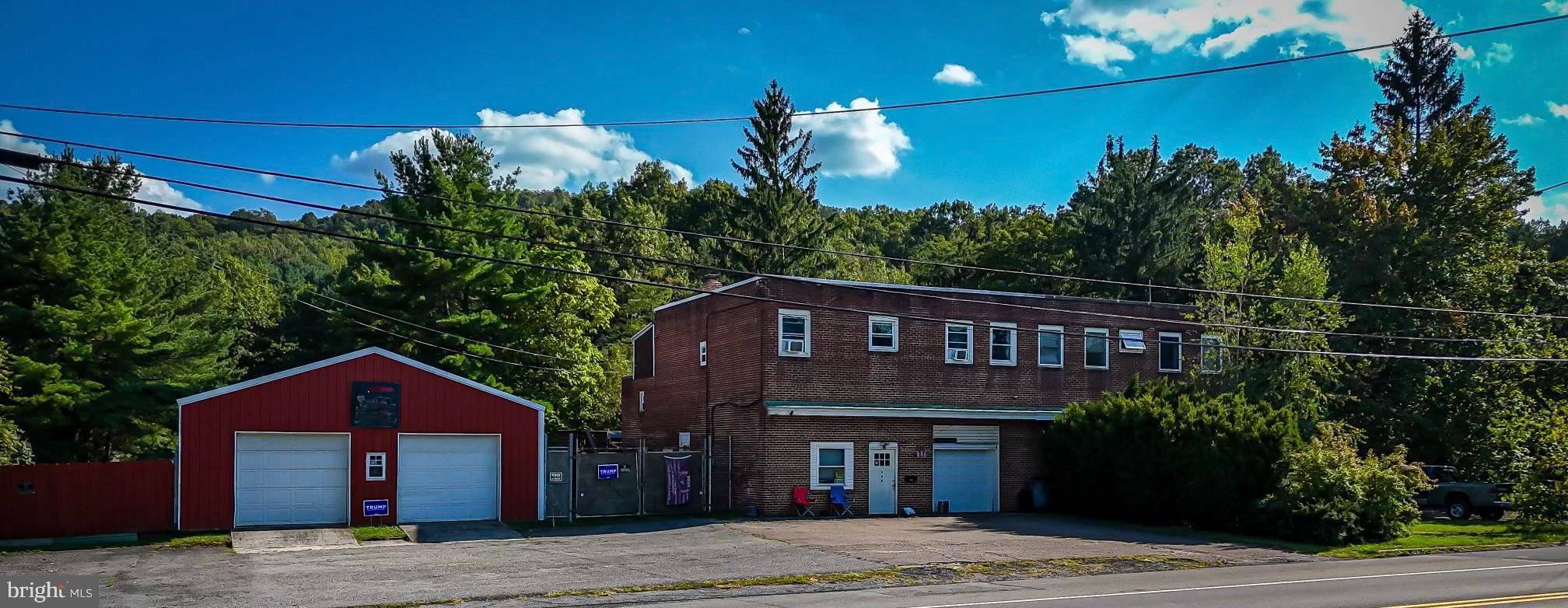 Lansford, PA 18232,866 E PATTERSON ST