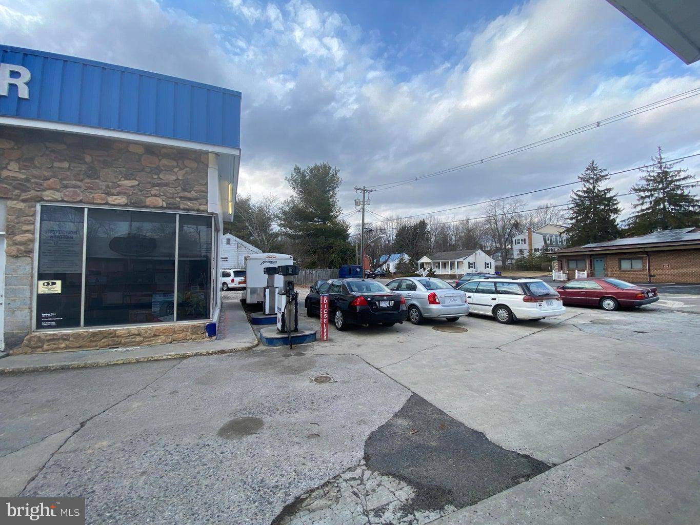 Blacksburg, VA 24060,1107 N MAIN ST