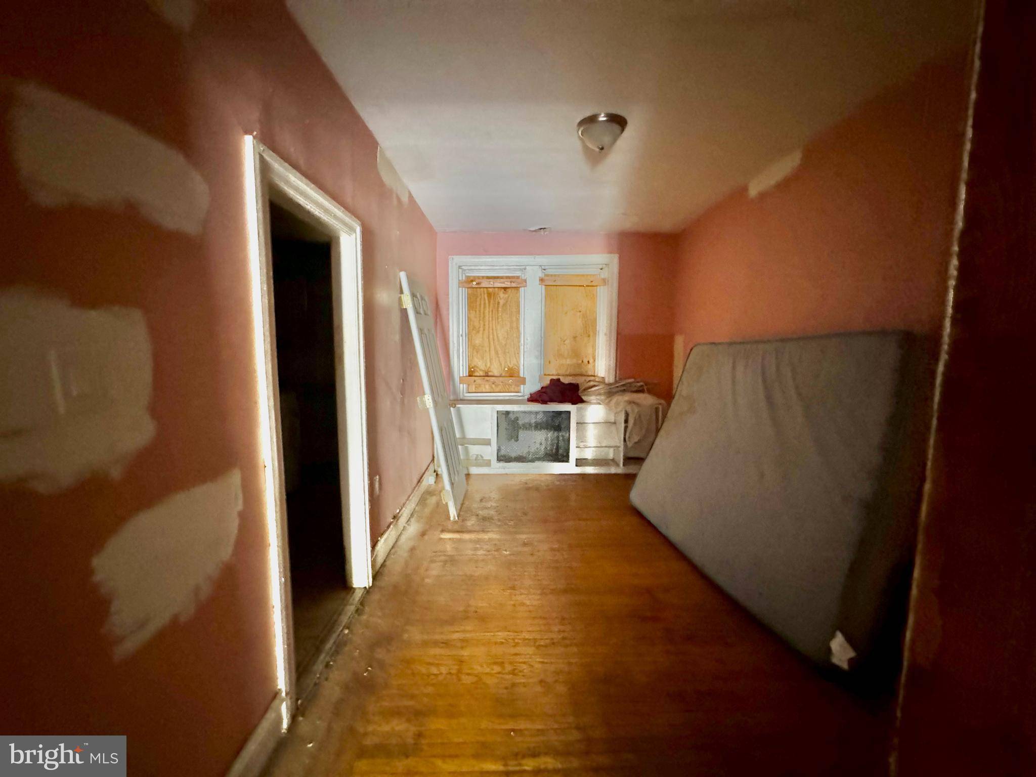 Philadelphia, PA 19143,512 S YEWDALL ST