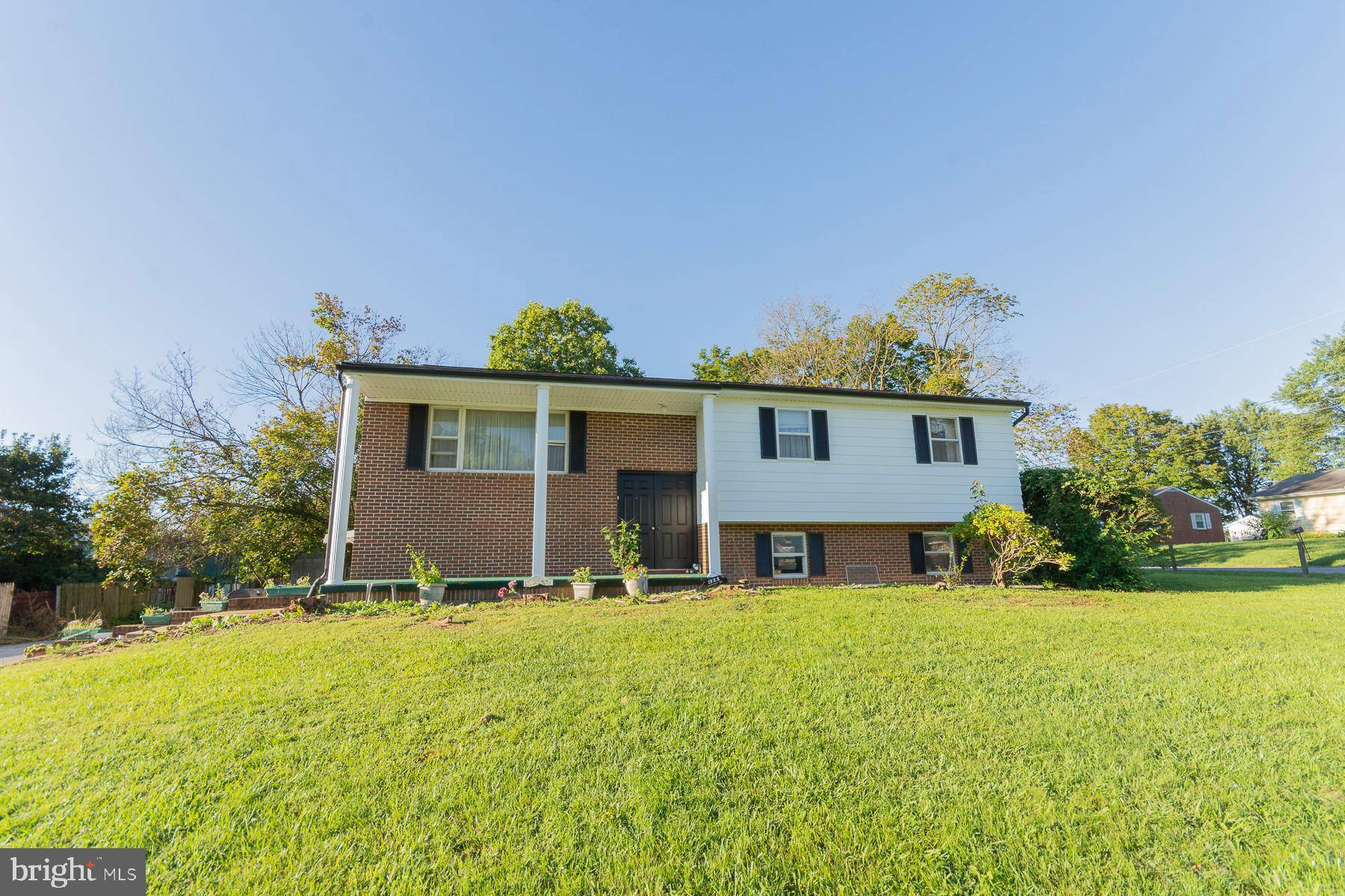 Ranson, WV 25438,311 AMBROSE DR