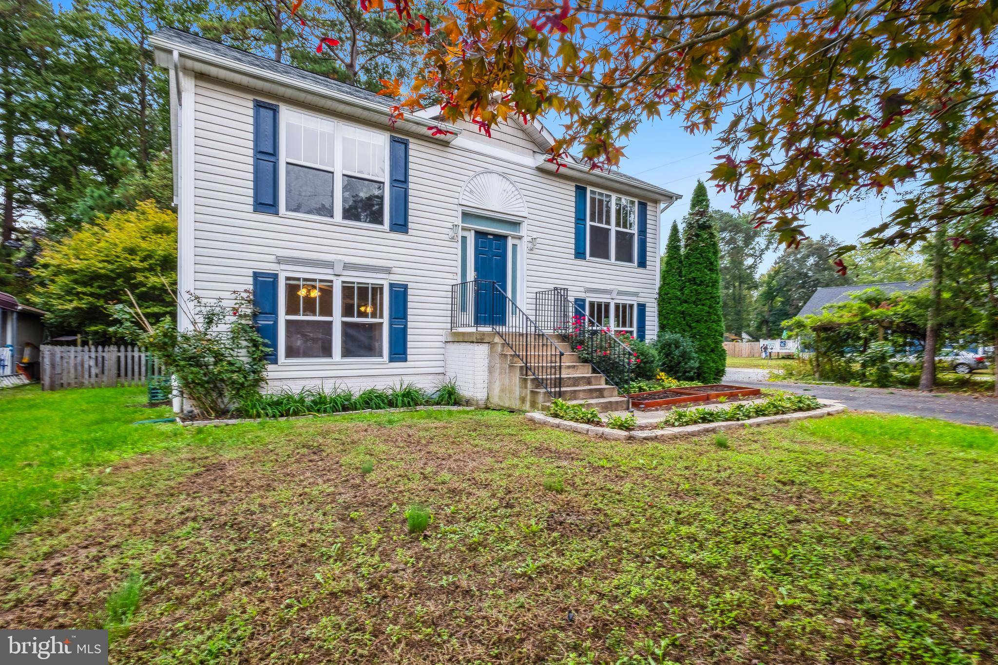 Colonial Beach, VA 22443,330 WAKEFIELD DR