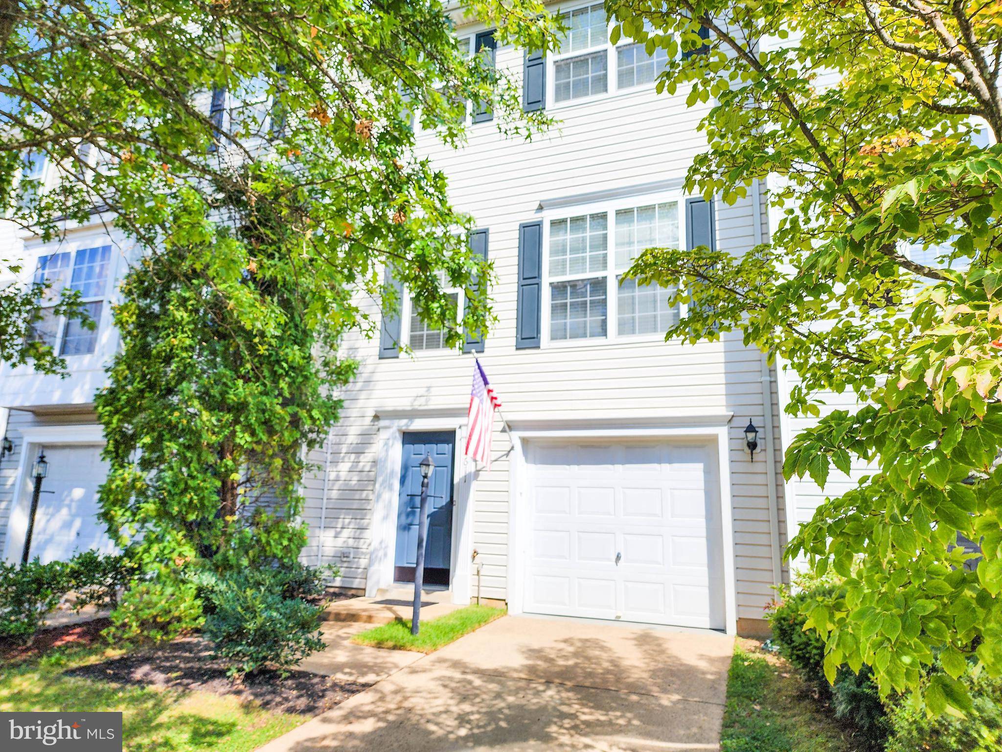 Bristow, VA 20136,8611 DIVER CT