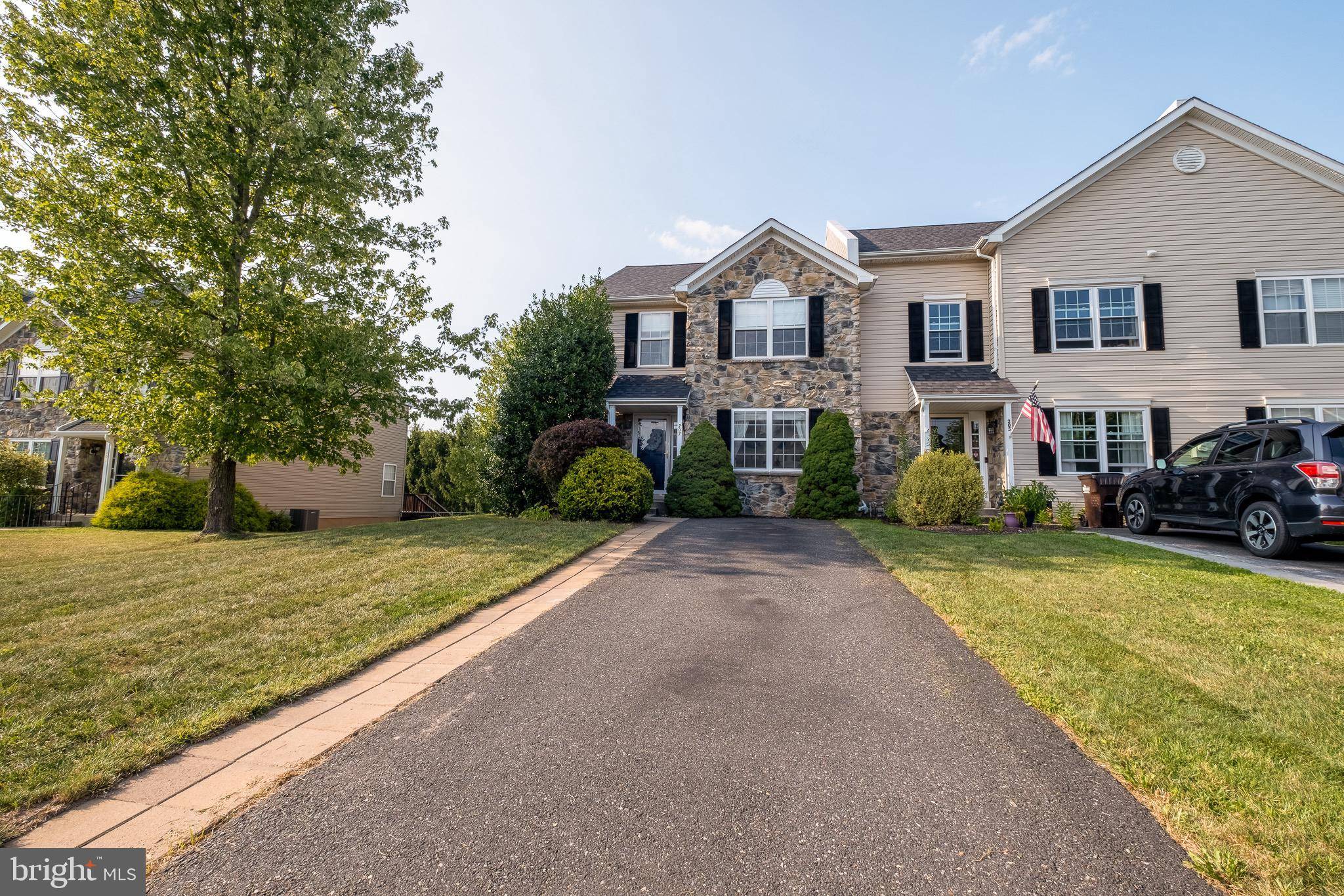 Richlandtown, PA 18955,207 WINDSOR CT