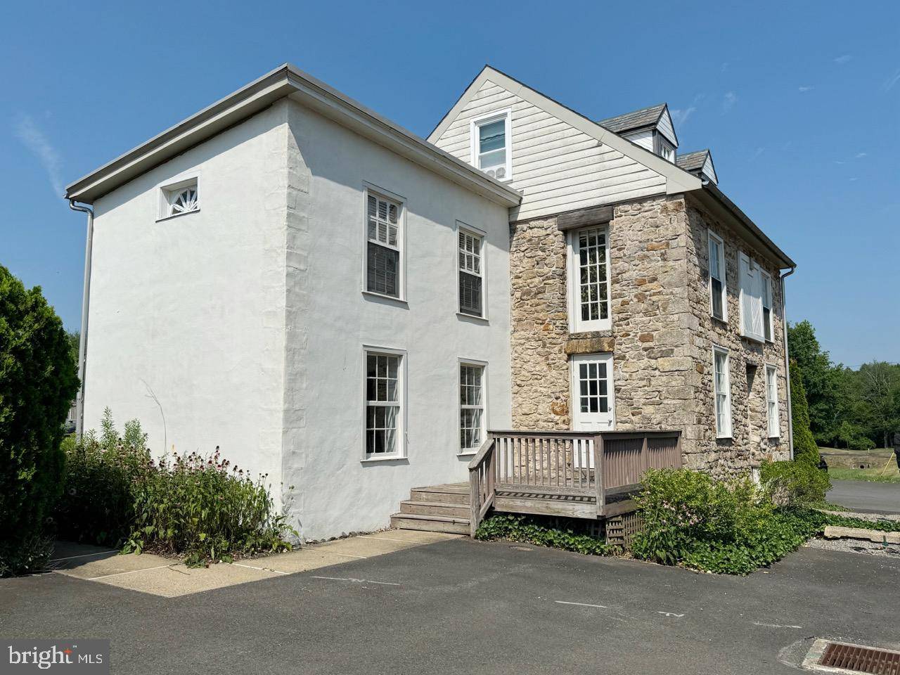 Doylestown, PA 18901,340 N BROAD ST #1B