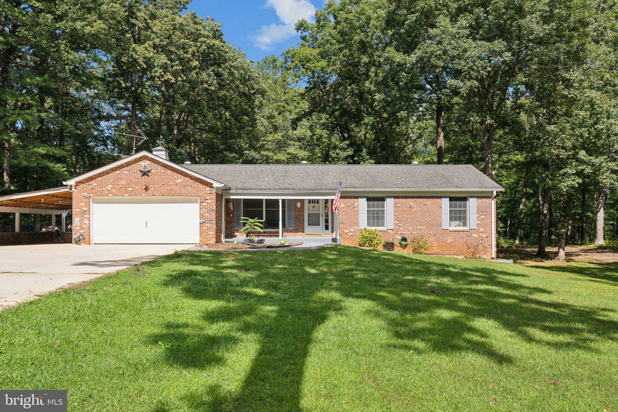 Pratts, VA 22731,455 WOODBROOK LN