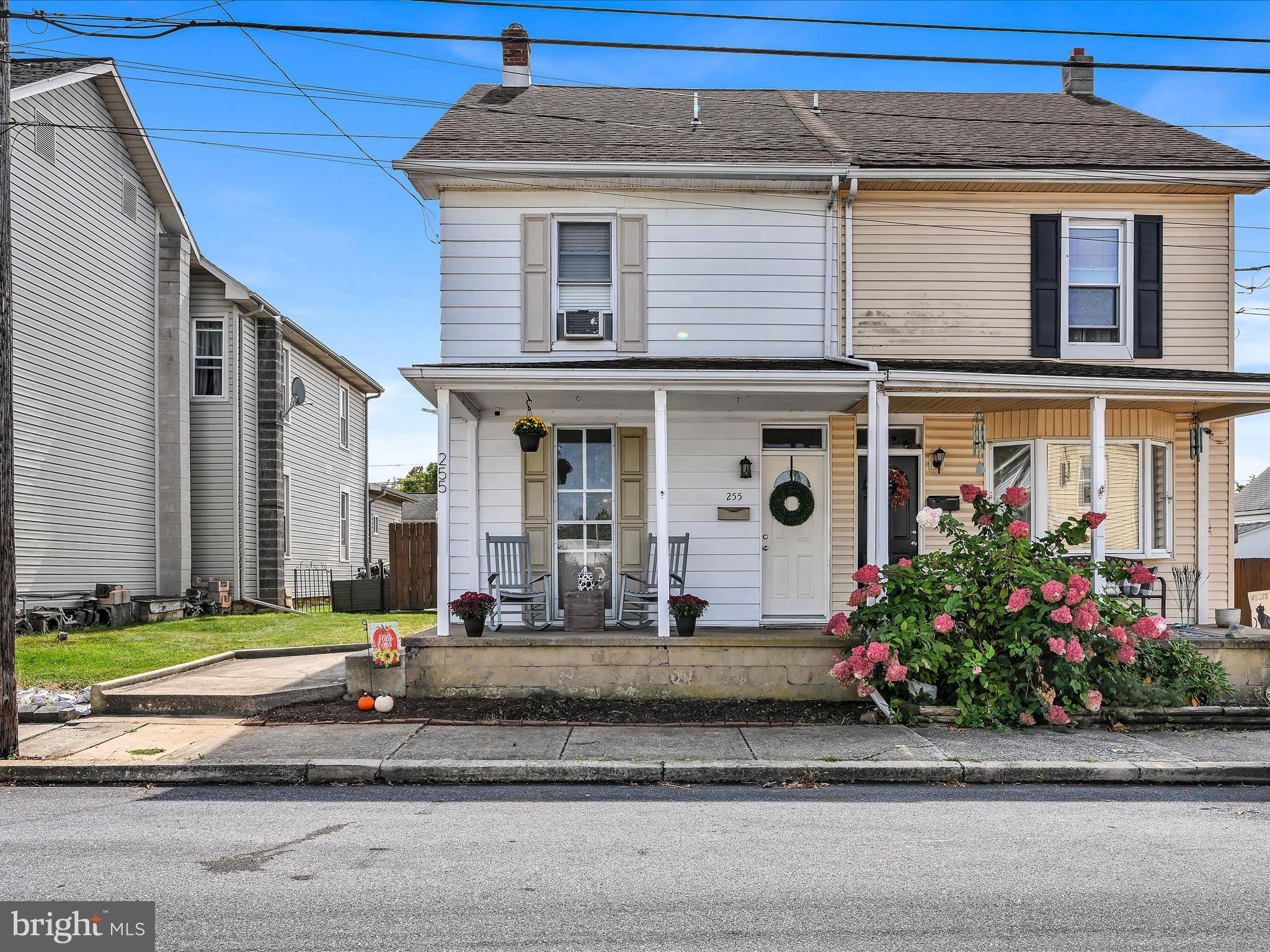 Hummelstown, PA 17036,255 W 2ND ST