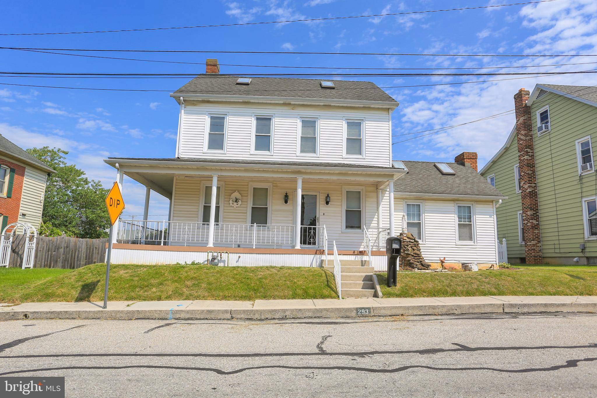 Hanover, PA 17331,293 SOUTH ST