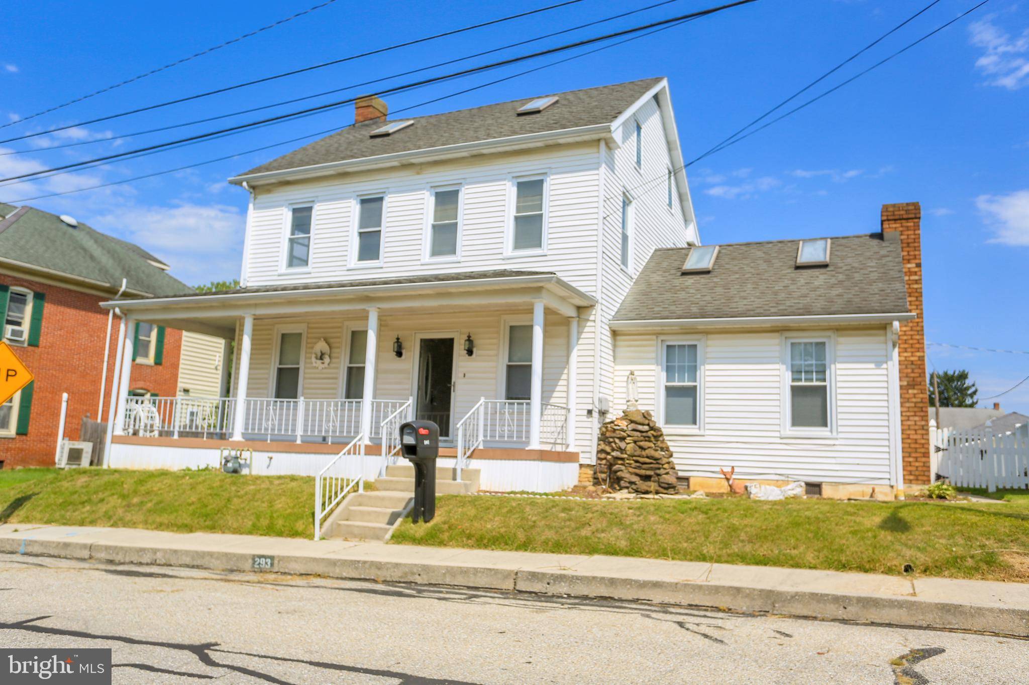 Hanover, PA 17331,293 SOUTH ST