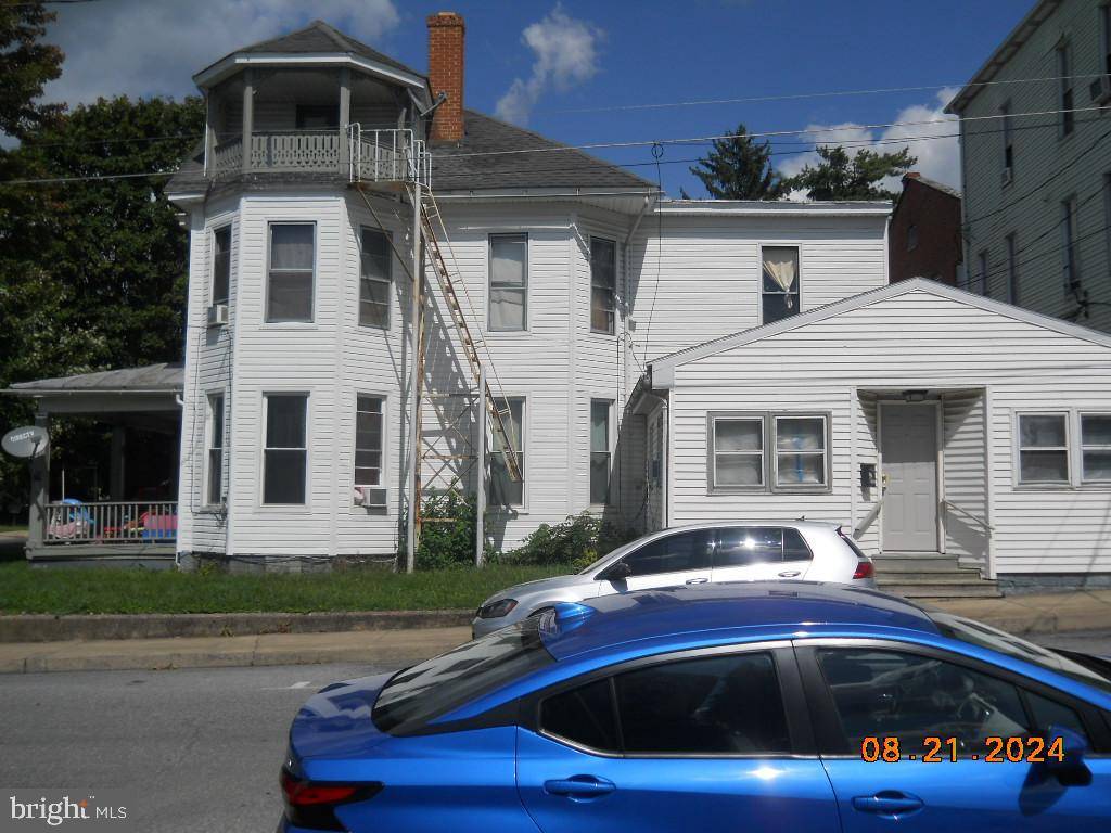 Shippensburg, PA 17257,200 E ORANGE ST