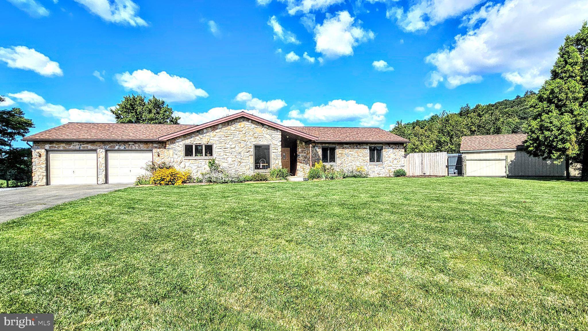 Lehighton, PA 18235,155 FRESH MEADOW