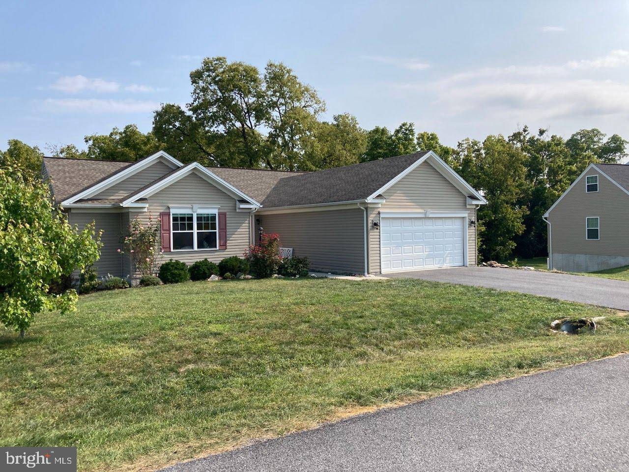 Greencastle, PA 17225,286 CREEKWOOD DRIVE