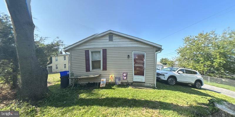 Middletown, PA 17057,328 SWAR AVE