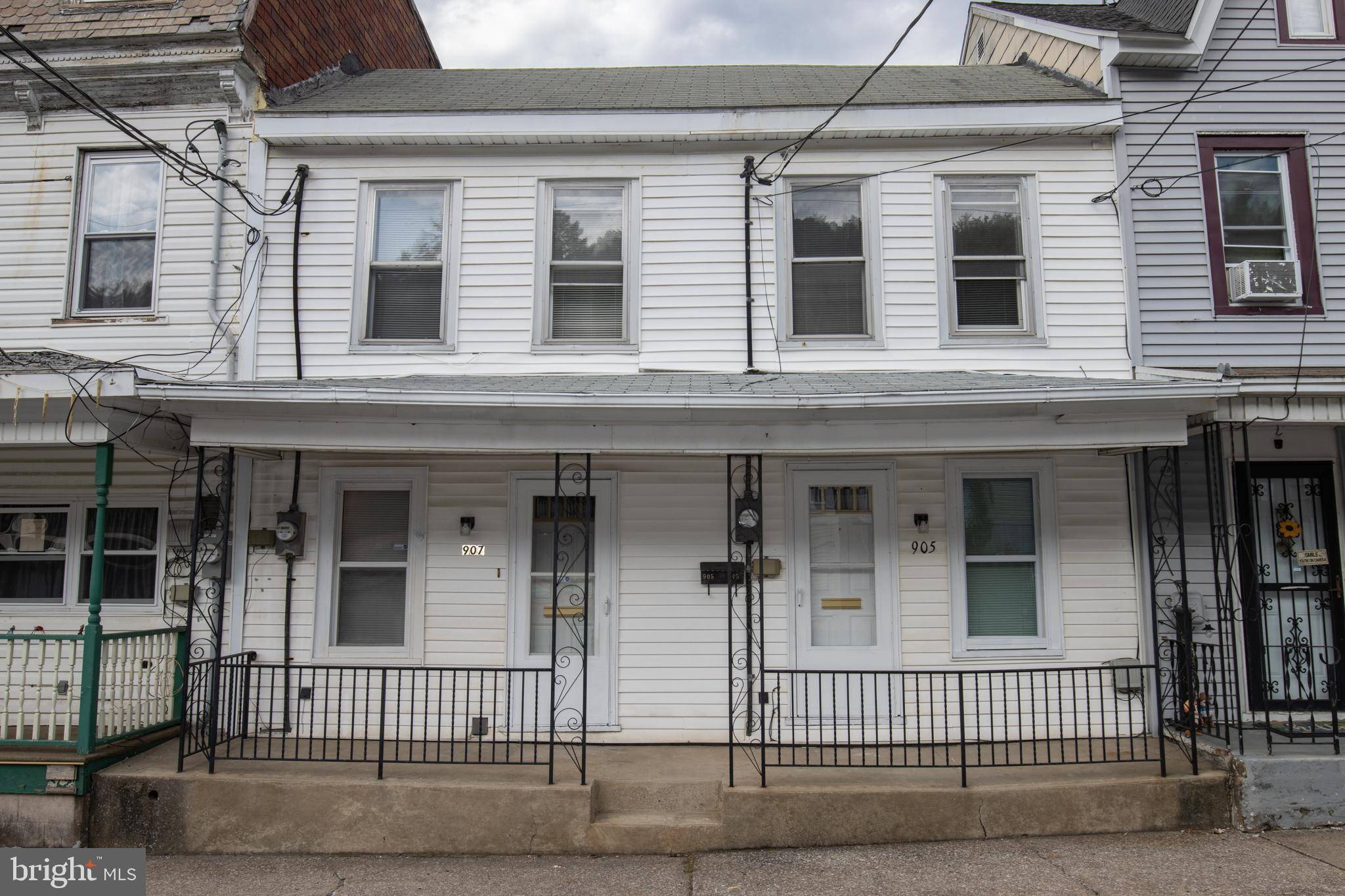 Ashland, PA 17921,905-907 BROCK ST