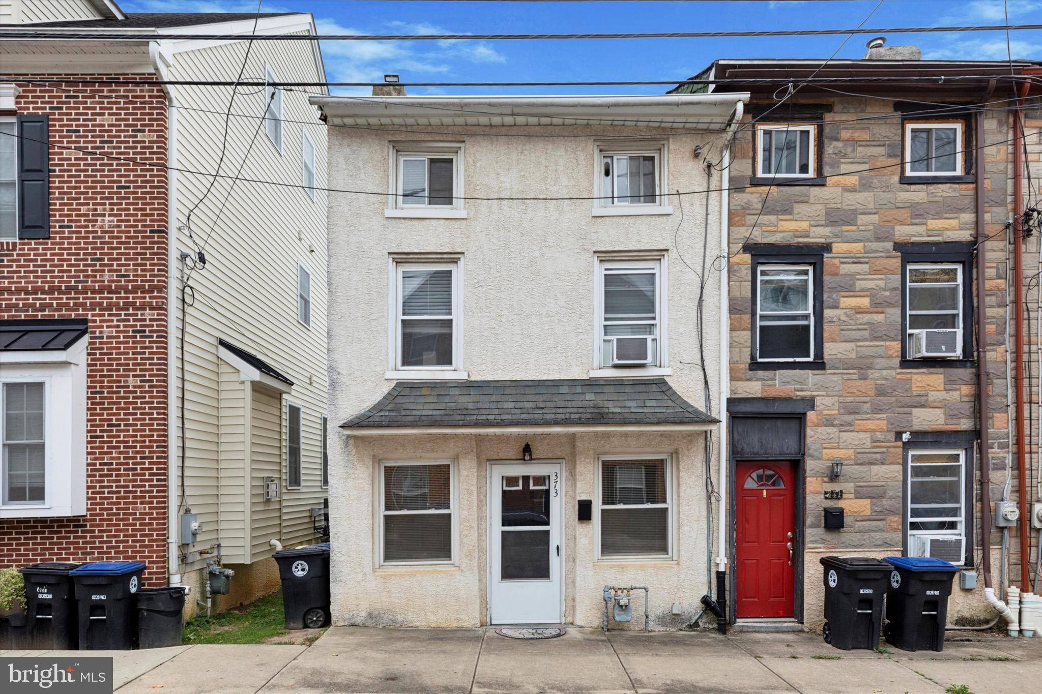 Conshohocken, PA 19428,373 E HECTOR ST