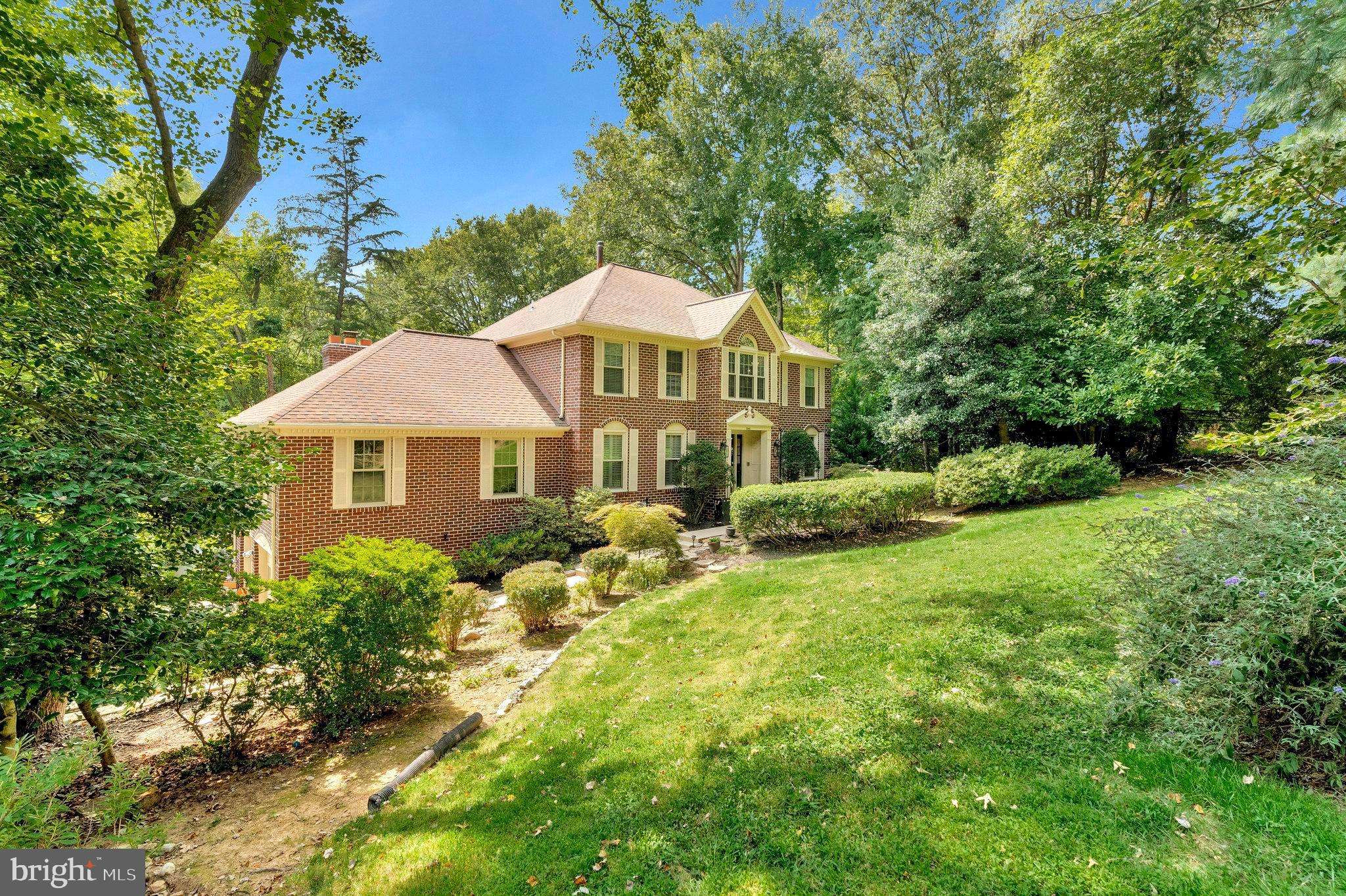 Oakton, VA 22124,11441 STONE MILL CT