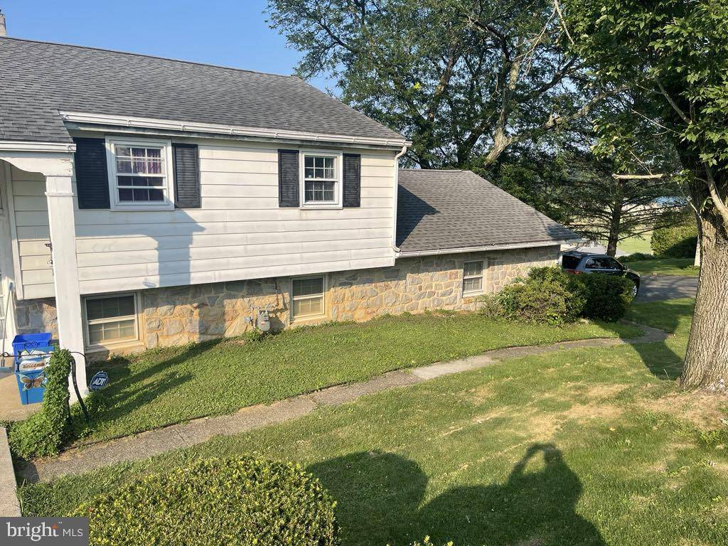 Reading, PA 19606,3909 REIFF PL