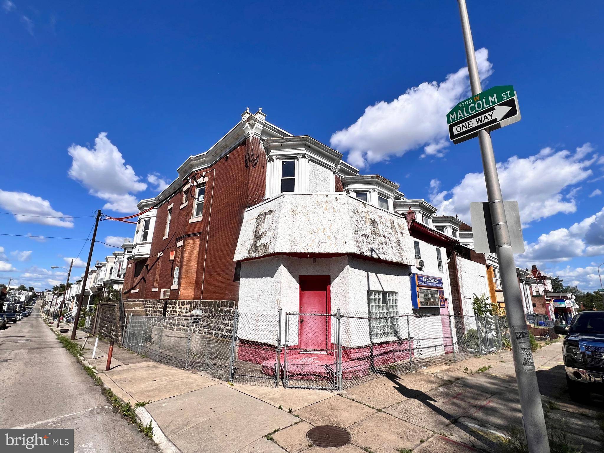 Philadelphia, PA 19143,1415 S 58TH ST