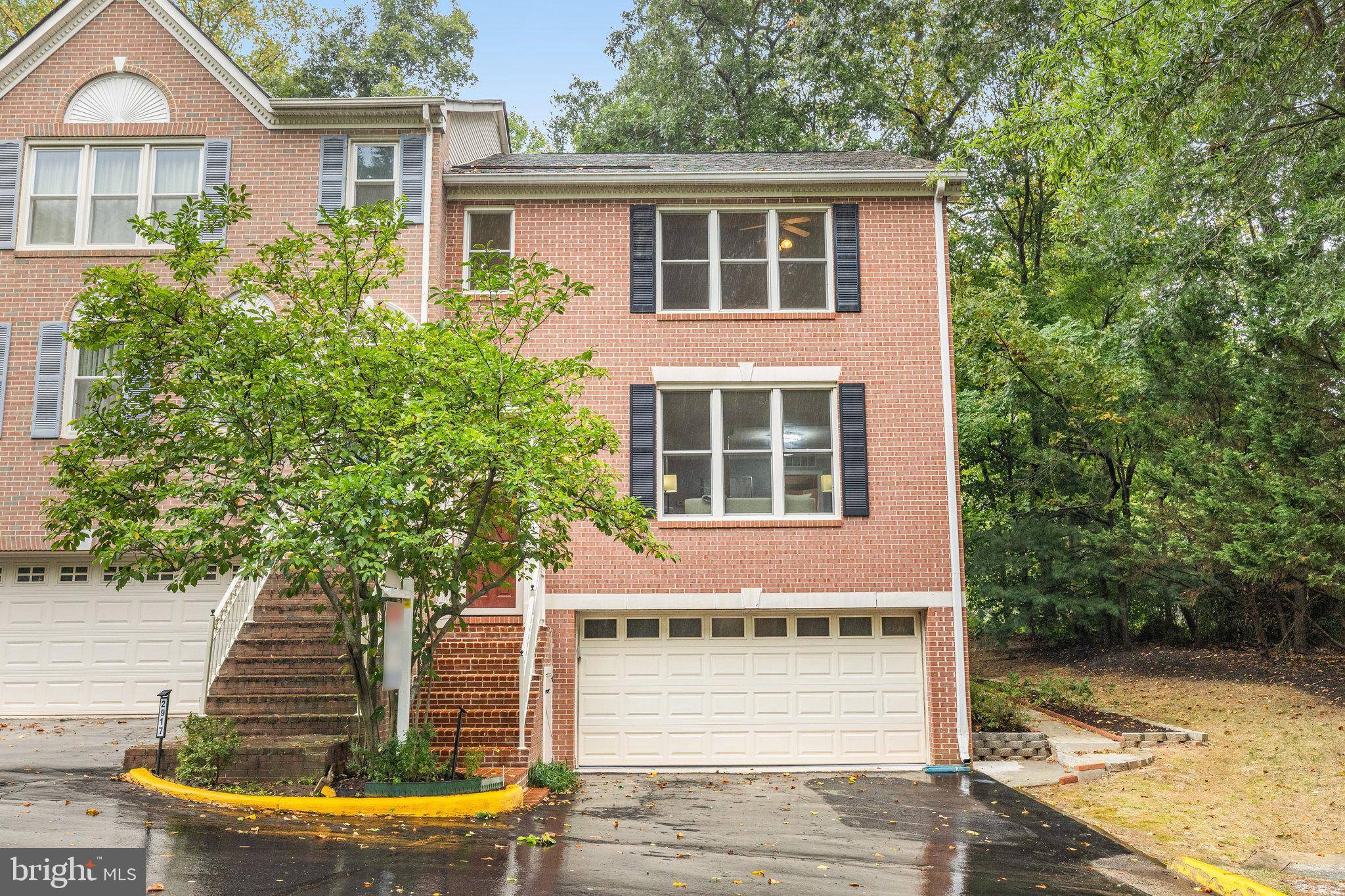 Vienna, VA 22181,2919 OAKTON CREST PL