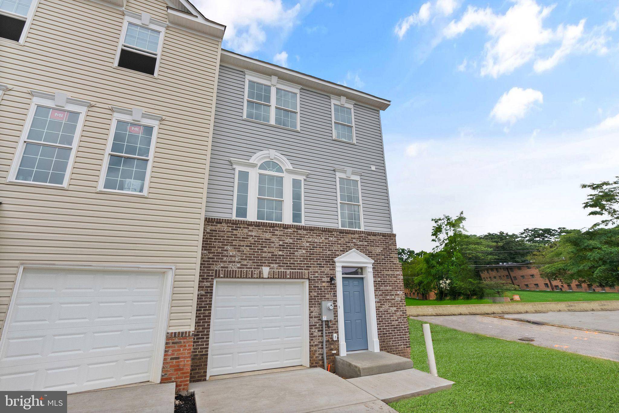 Oxon Hill, MD 20745,908 TALBERTA TER