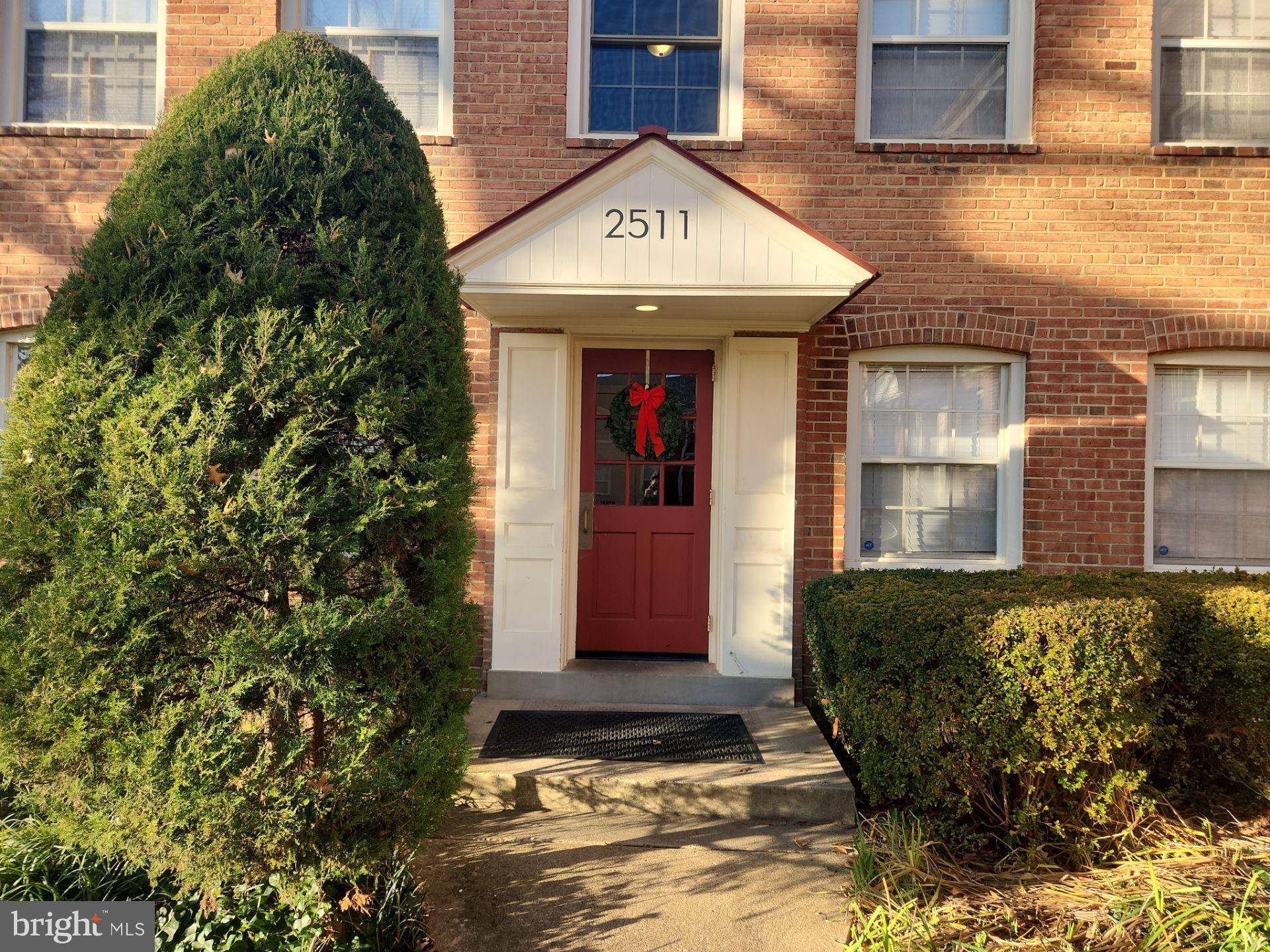 Arlington, VA 22201,2511 ARLINGTON #101