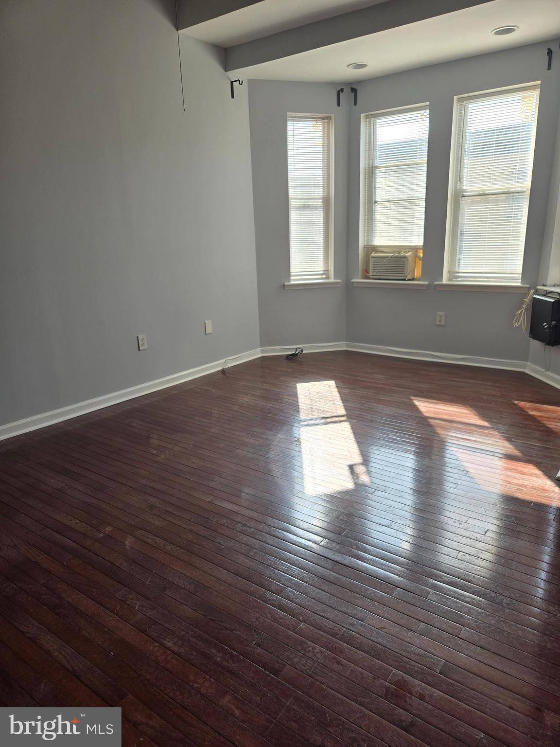 Philadelphia, PA 19121,1639 CECIL B MOORE AVE #3