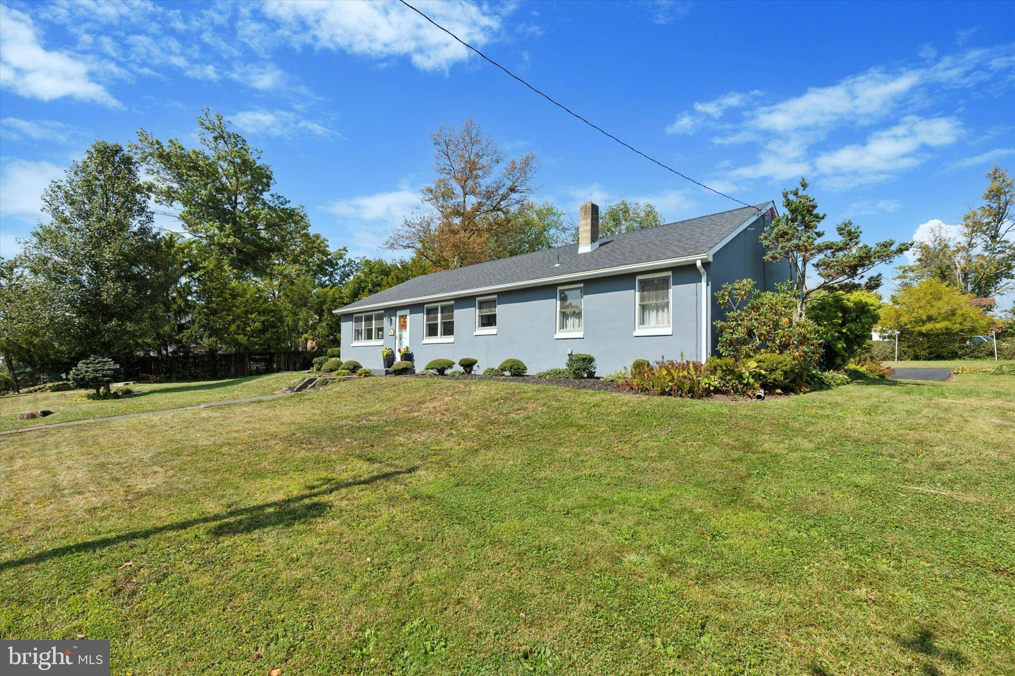 Sellersville, PA 18960,335 9TH ST