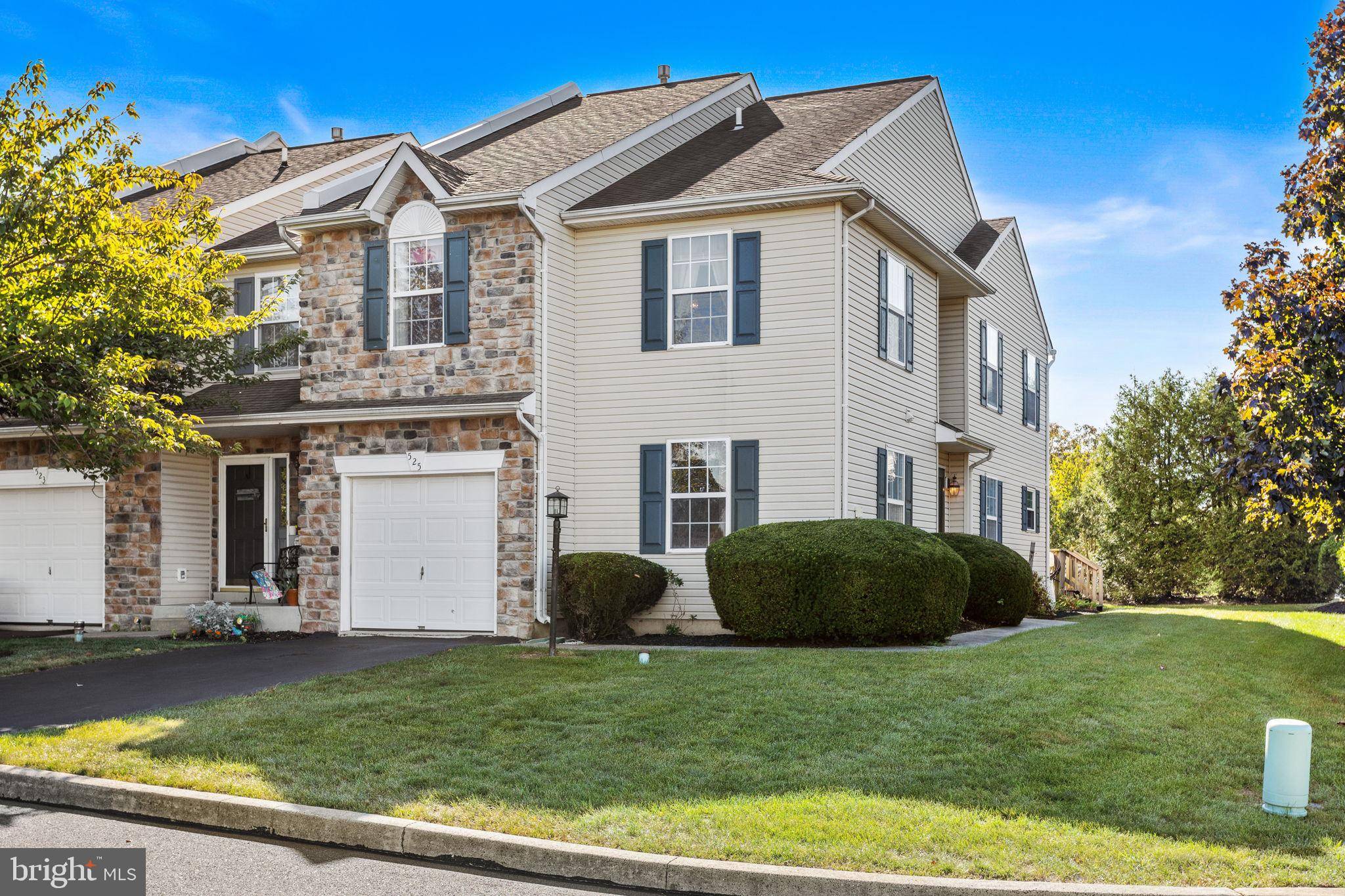 Harleysville, PA 19438,525 BUCKINGHAM CT