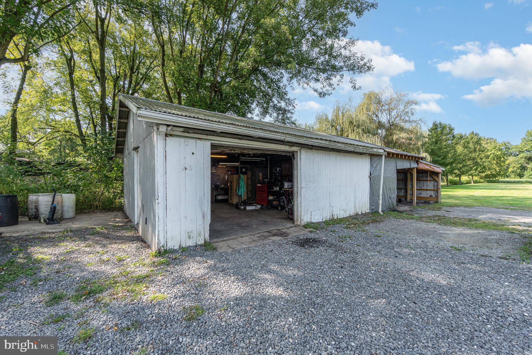 Lykens, PA 17048,1211 ERDMAN RD