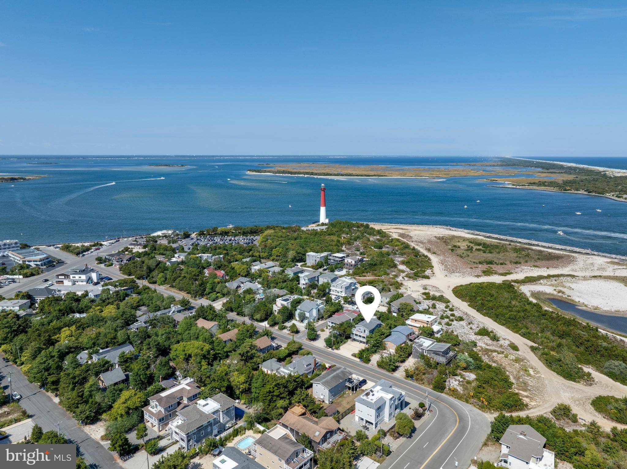 Barnegat Light, NJ 08006,5 W 4TH ST