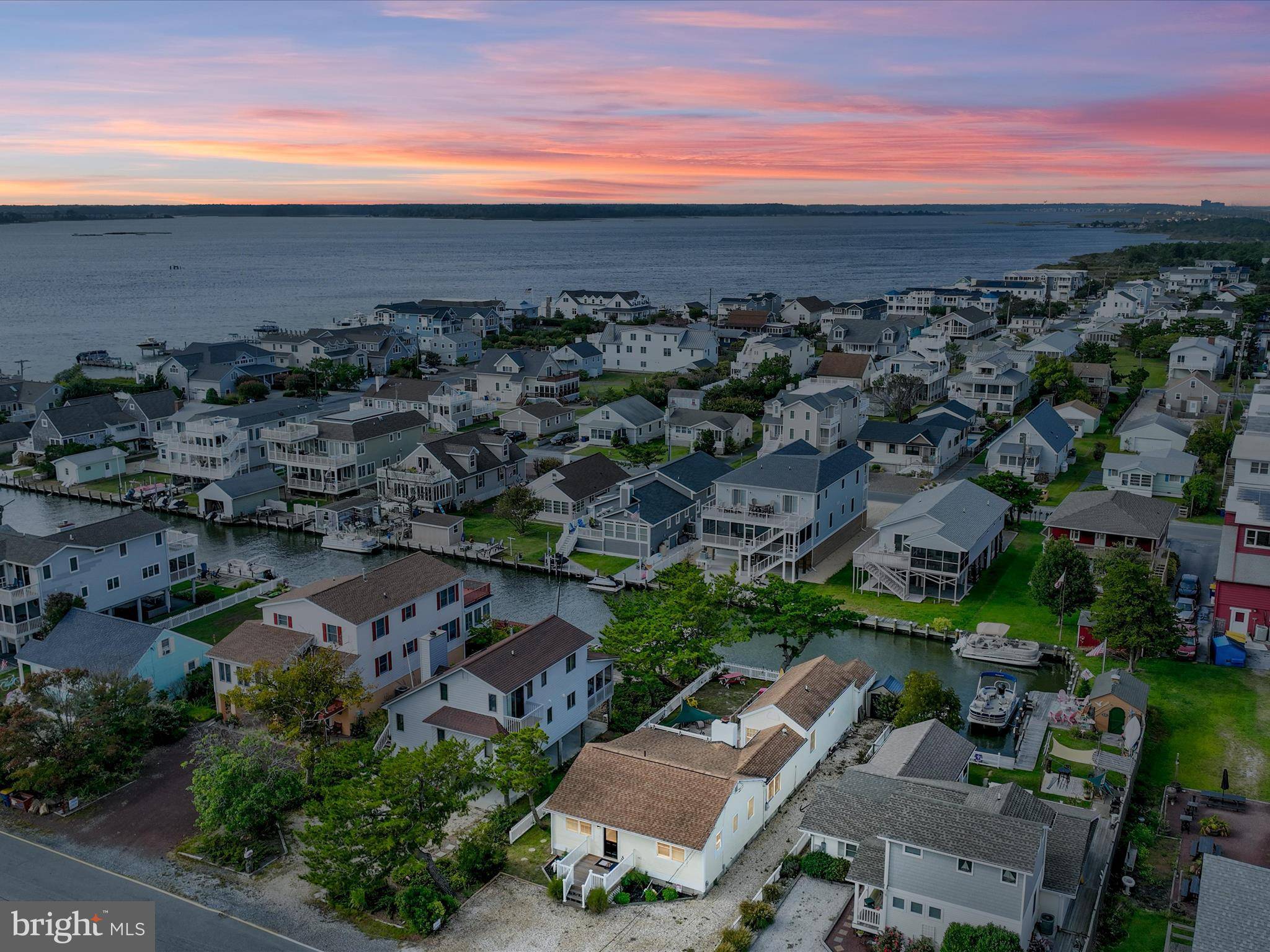 Fenwick Island, DE 19944,3 W FARMINGTON ST