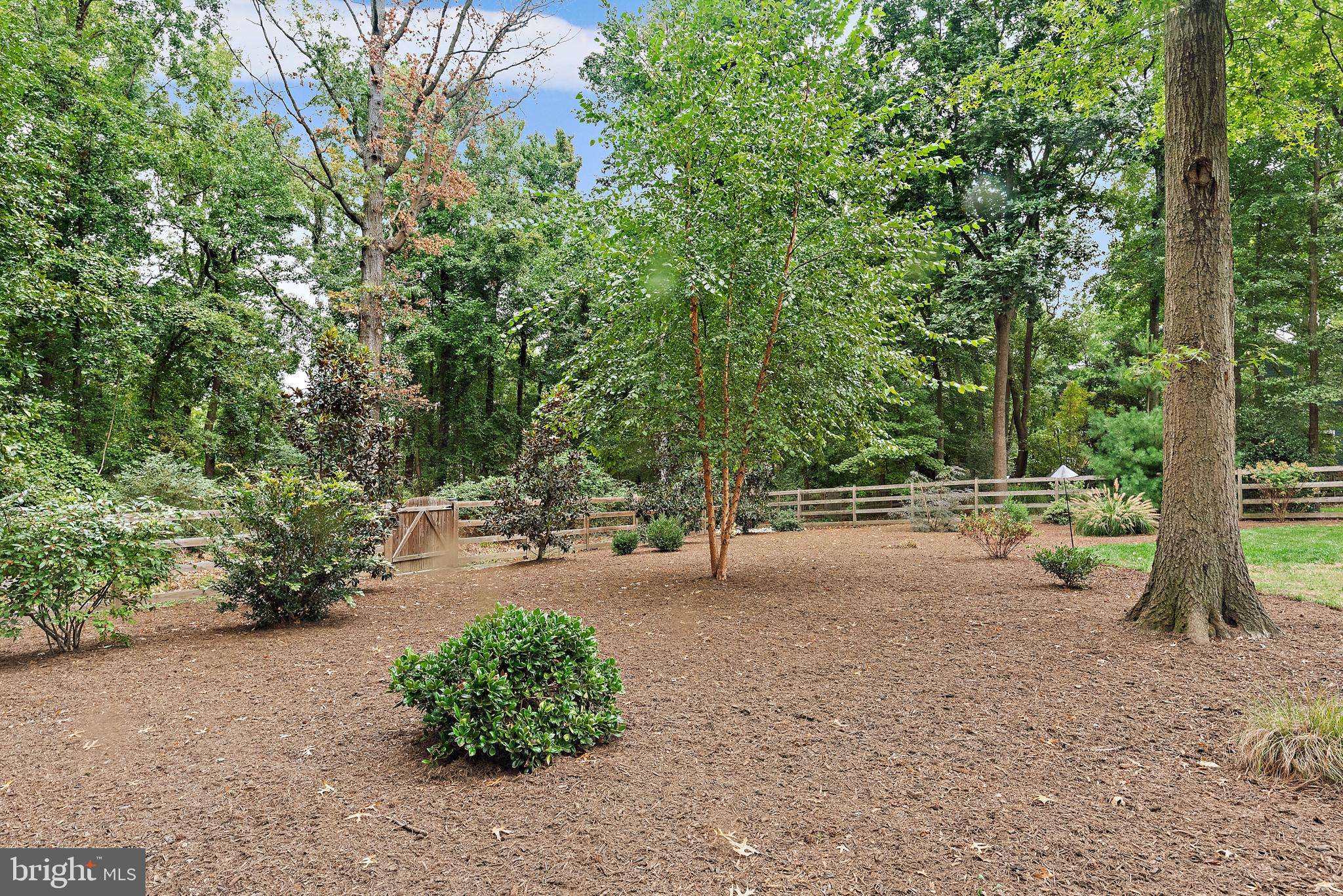 Annapolis, MD 21403,1205 THOMAS POINT CT
