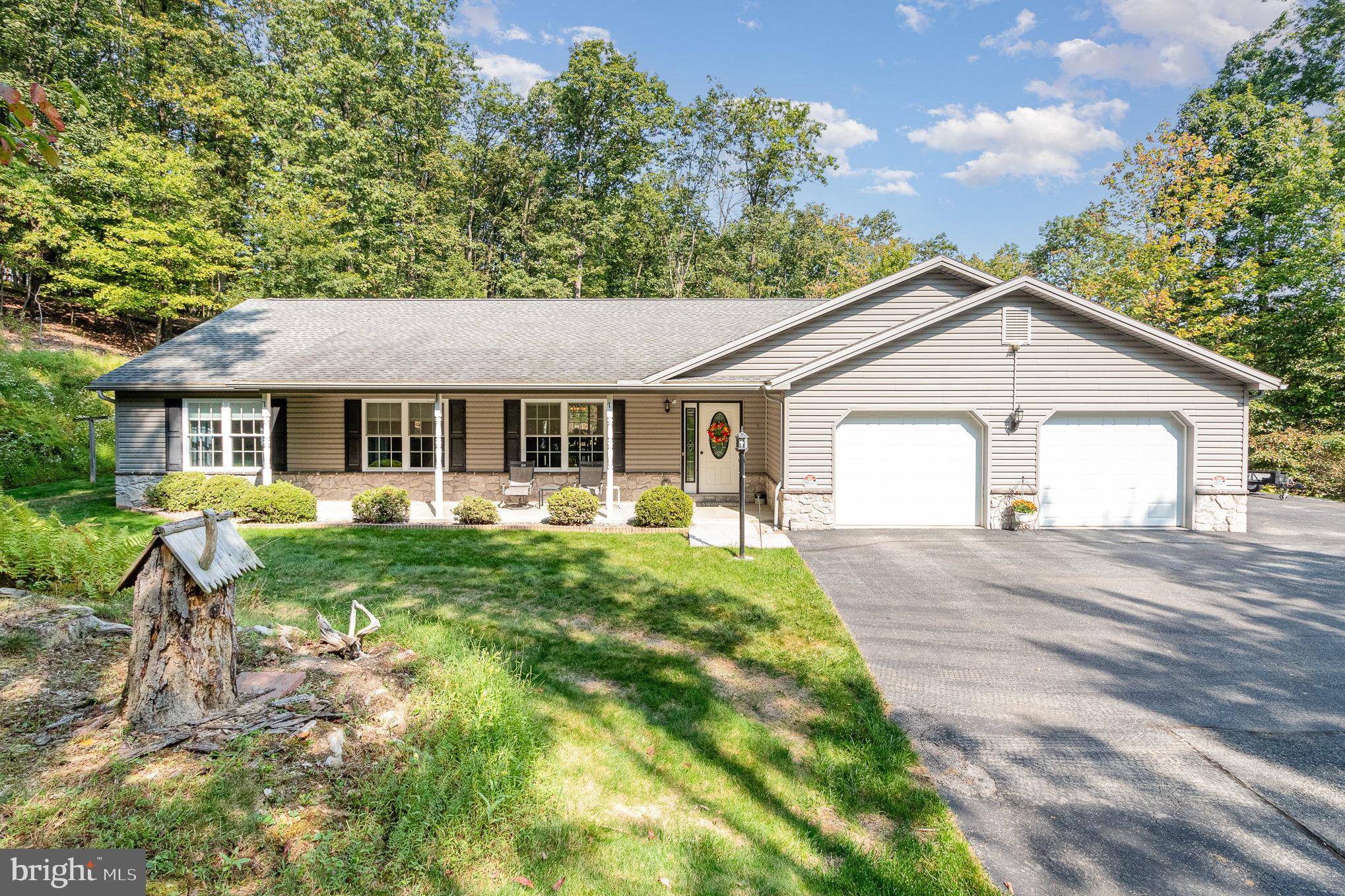 Boiling Springs, PA 17007,1127 KUHN RD