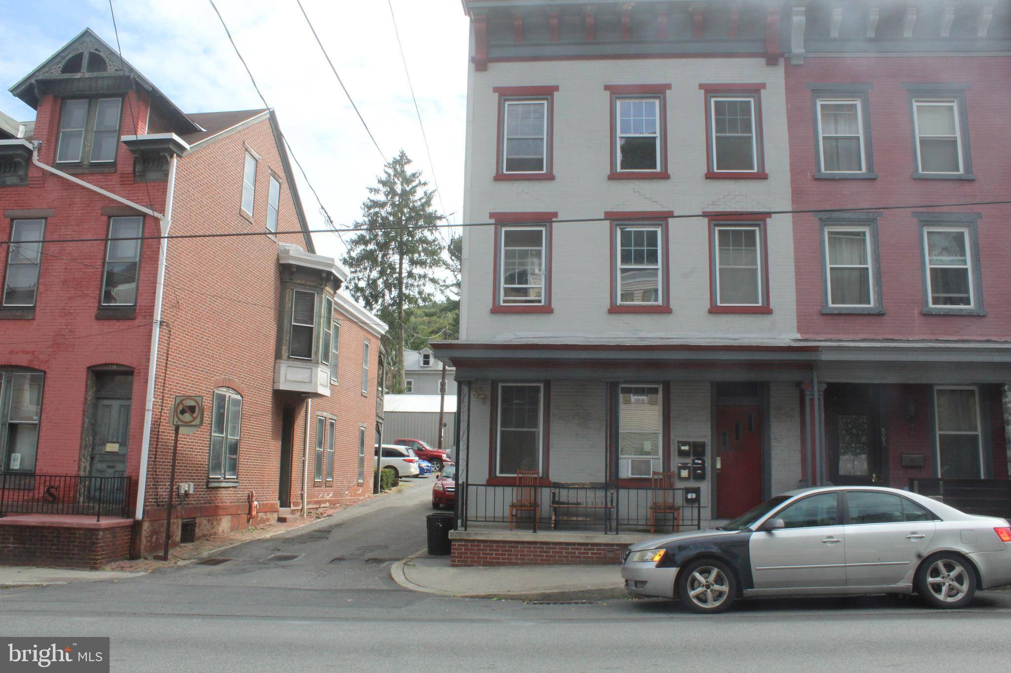 Pottsville, PA 17901,801 W MARKET ST