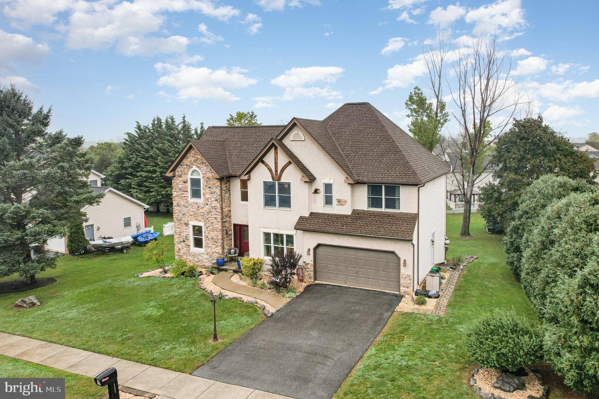 Carlisle, PA 17013,1005 SHANNON LN