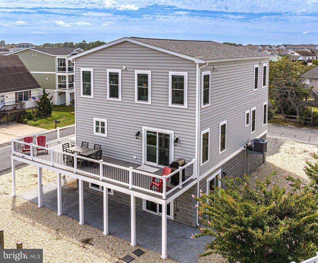 Fenwick Island, DE 19944,501 GLENN AVE