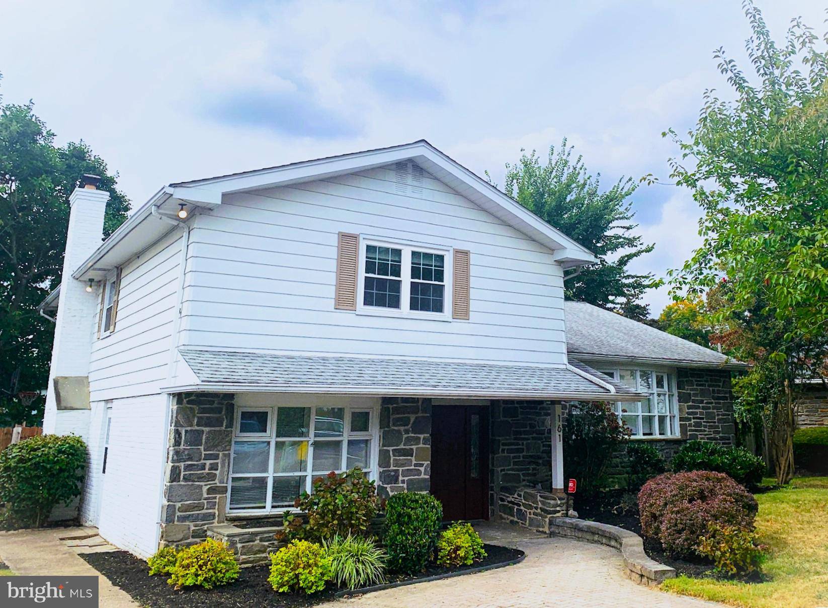 Bala Cynwyd, PA 19004,161 N HIGHLAND CIR